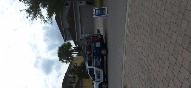 Tampa, FL - Professionally cleaned glass for a fresh look.   Soft wash cleaning process will revitalize your home by removing black and green mold