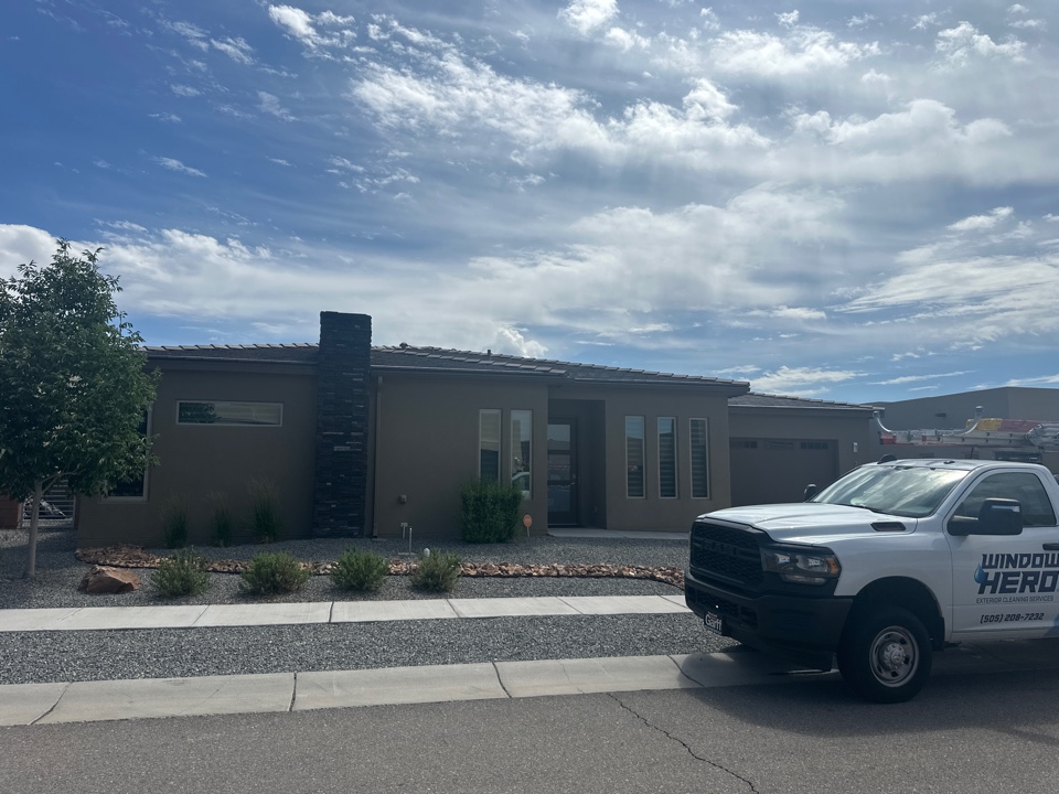 Albuquerque, NM - Interior/Exterior window cleaning done. Wants to schedule for a routine cleaning and add in pressure washing after job was completed! Window Hero thanks all our customers