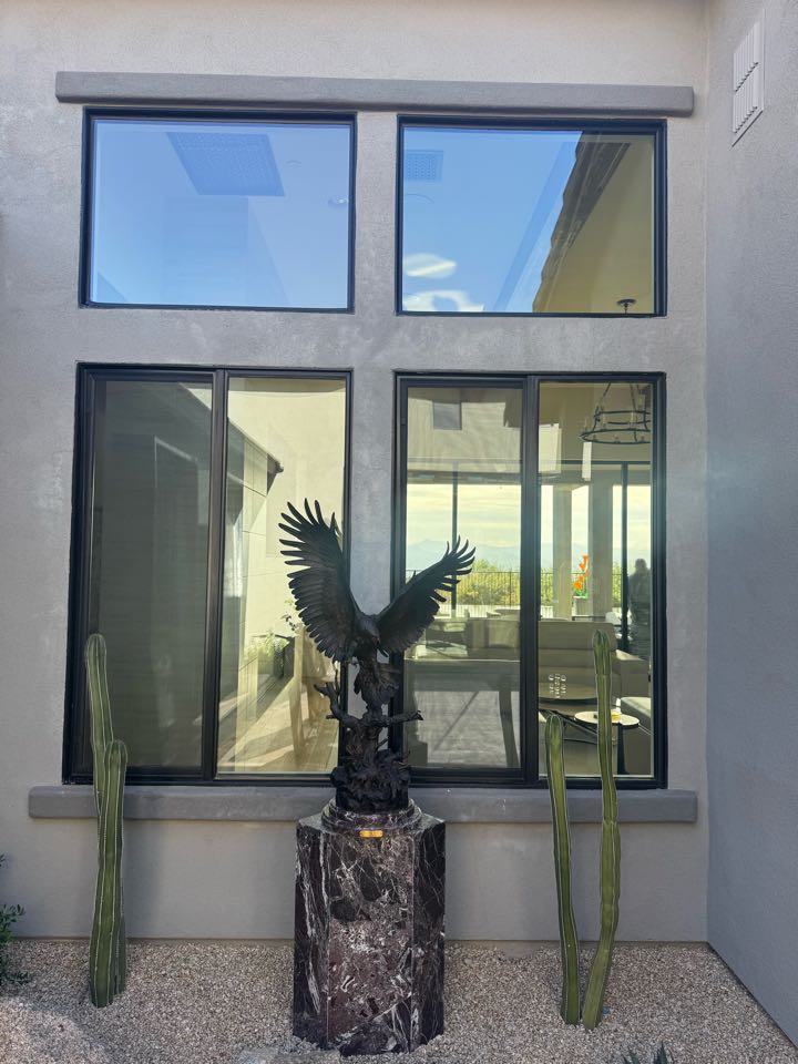Scottsdale, AZ - Window cleaning for a new client, just finished remodeling and we got the windows looking fresh and clean 