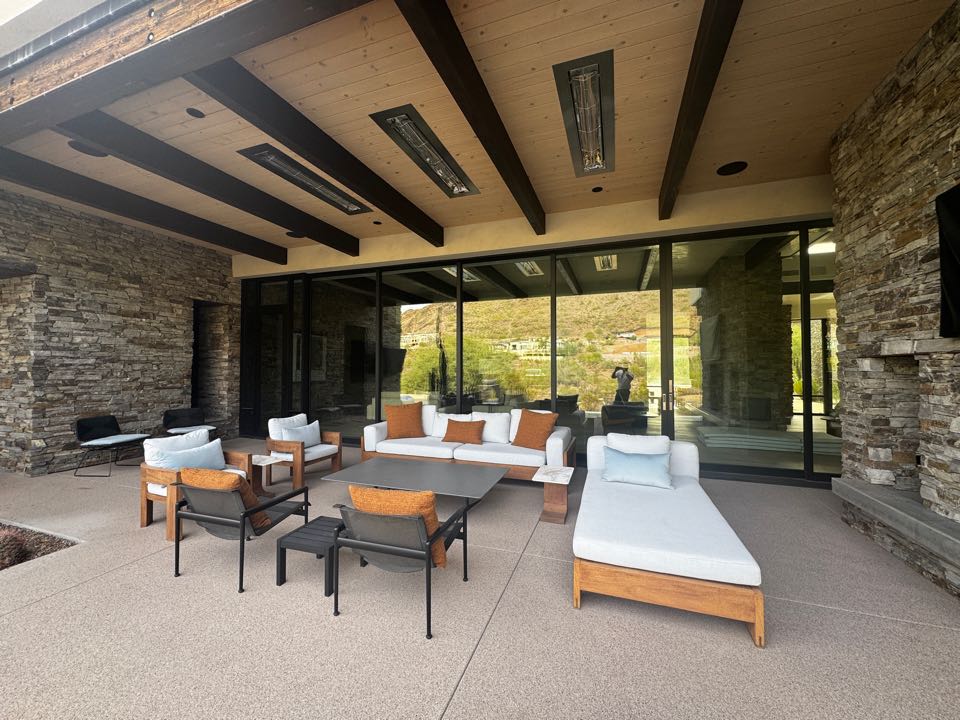 Scottsdale, AZ - Window cleaning in the Silver Leaf neighborhood of DC ranch is always exciting. Some of the most beautiful real estate in the state! 