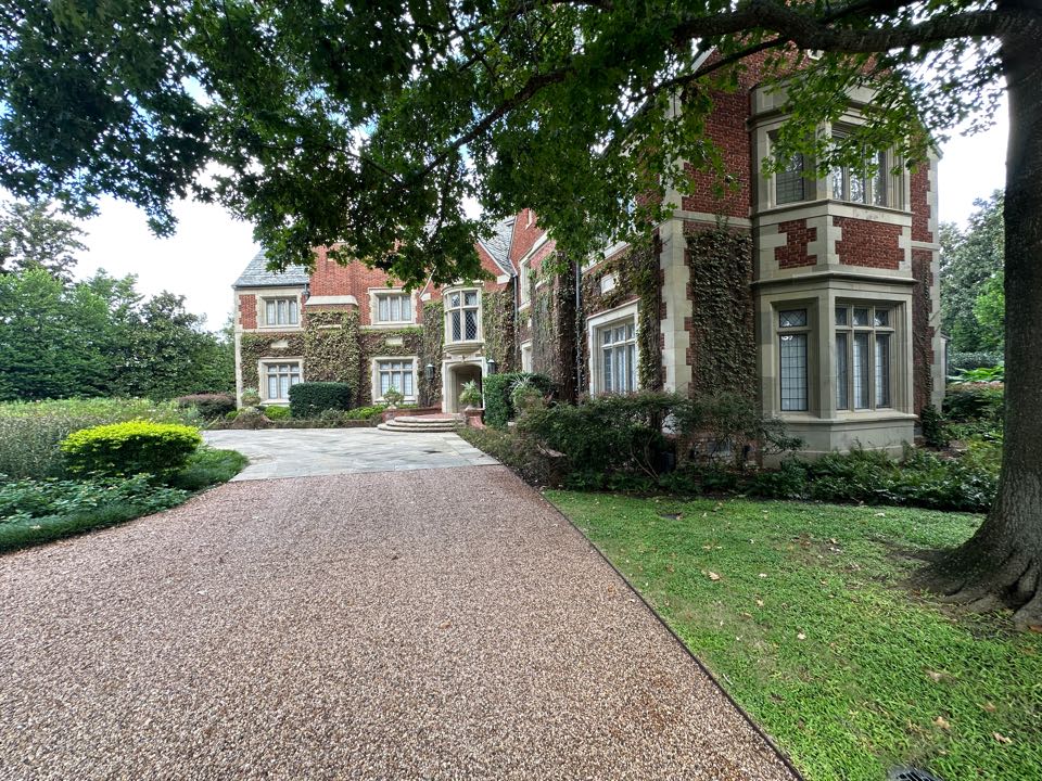 Houston, TX - Another beautiful home in River Oaks where we will focus on windows, walls, roofs, and making property management easier. 