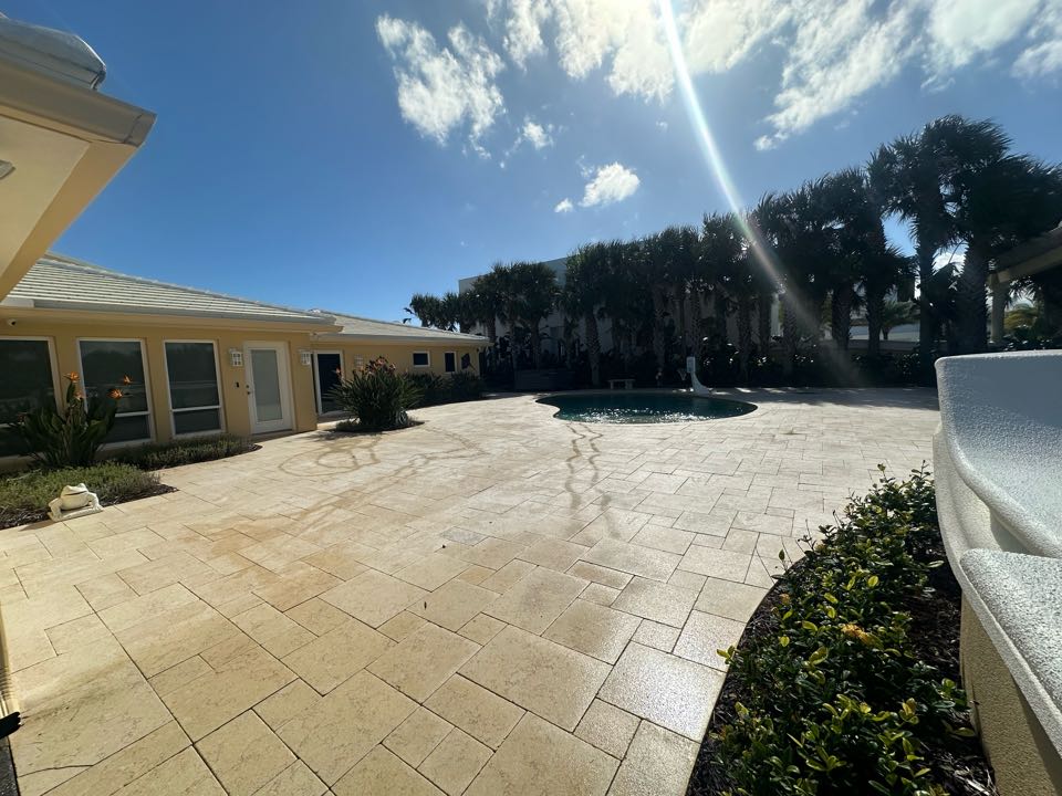 Ormond Beach, FL - Cleaned the driveway, pool deck, windows &amp; roof