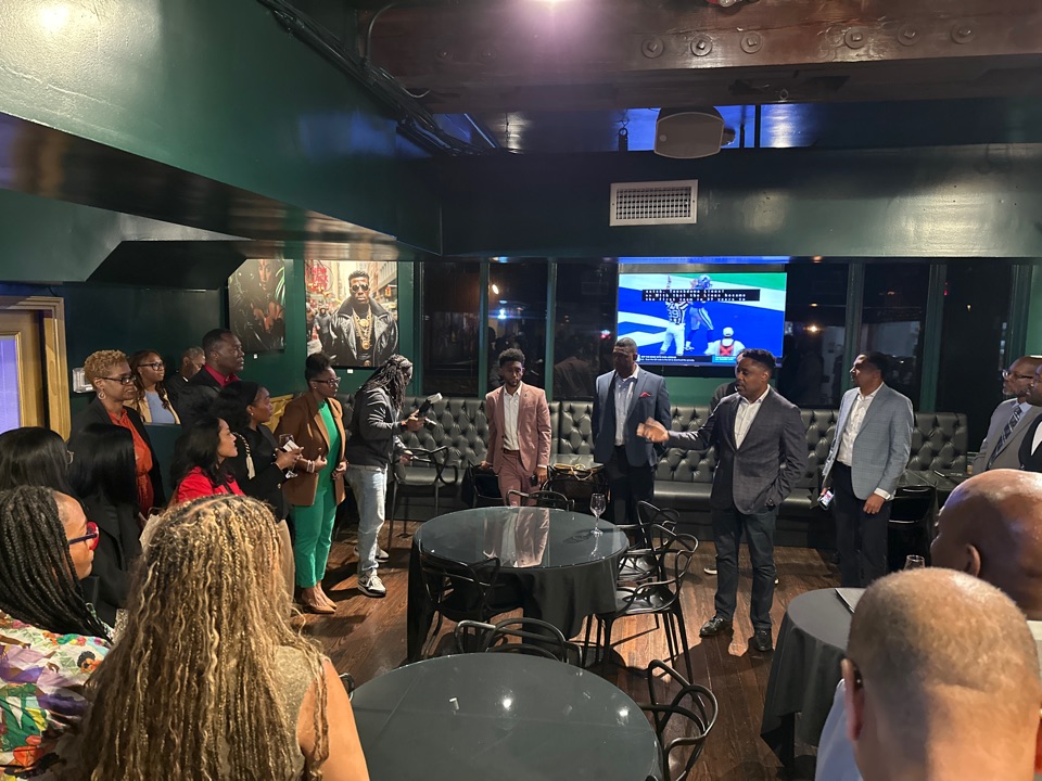 Houston, TX - Networking with mayor of Baltimore and building relationships with leaders of industries