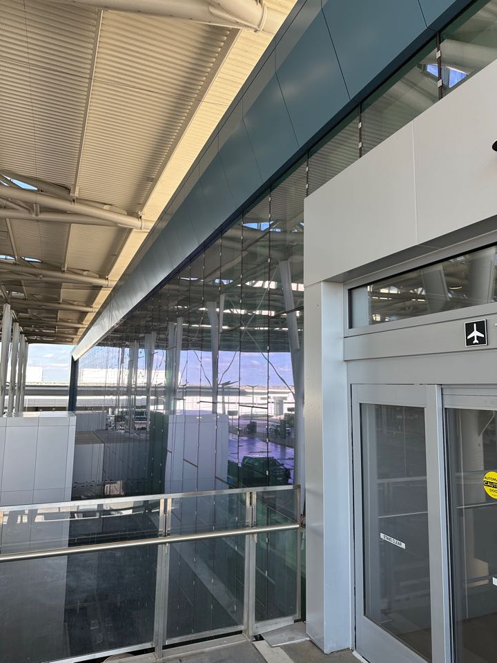 Houston, TX - Goals!  We want to be the leading contractors for window cleaning in Houston that will culminate with service contracts atI AH and HOU and other major facilities 