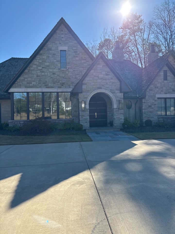 Birmingham, AL - Vestavia Hills, AL doing gutter leaf removal and exterior window cleaning for a nice clean streak free finish.