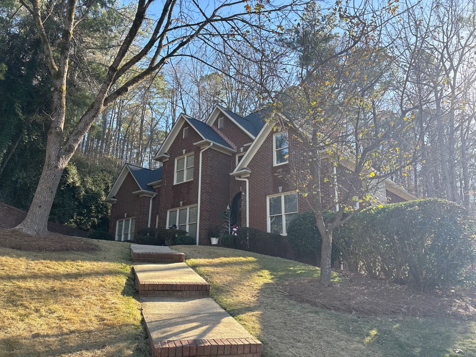 Birmingham, AL - Hoover, AL doing an exterior window cleaning for a nice clean streak free finish.