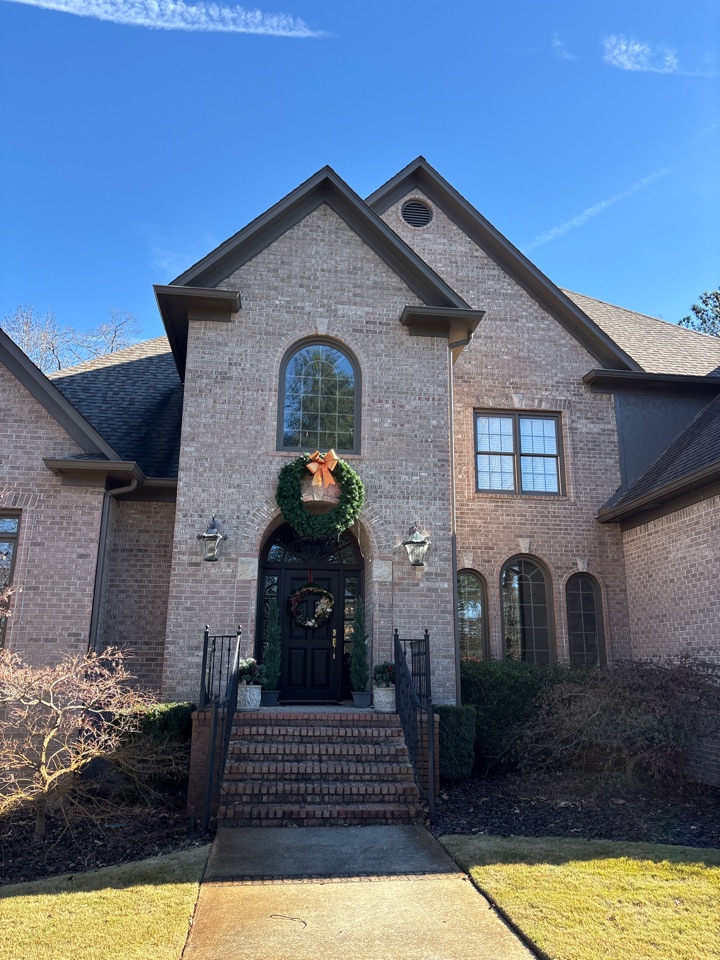 Birmingham, AL - Birmingham, AL doing a gutter leaf removal to help facilitate proper water flow and drainage.