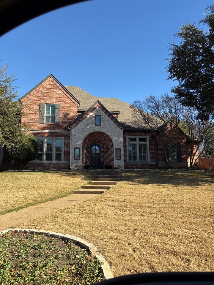 Southlake, TX - We just finished an interior and exterior hard water removal window clean, and the difference is night and day. We safely removed stubborn mineral buildup and water stains to restore crystal-clear glass, improving both the look and natural light of the home. Clean windows make a huge impact, and we take pride in leaving every pane spotless and streak-free!