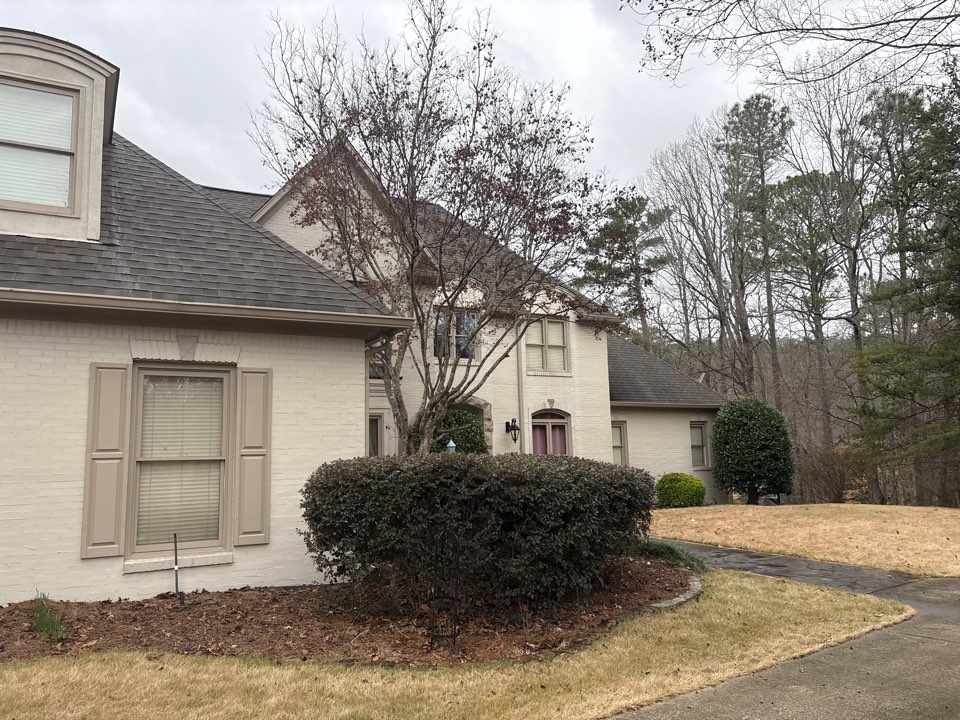 Birmingham, AL - Birmingham, AL doing a gutter leaf removal to help facilitate proper water flow and drainage throughout gutter system.