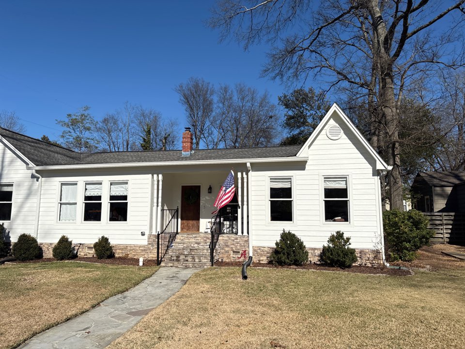 Birmingham, AL - Just did a window sill soft wash and cleaned the in and out windows at this beautiful home in Homewood. 