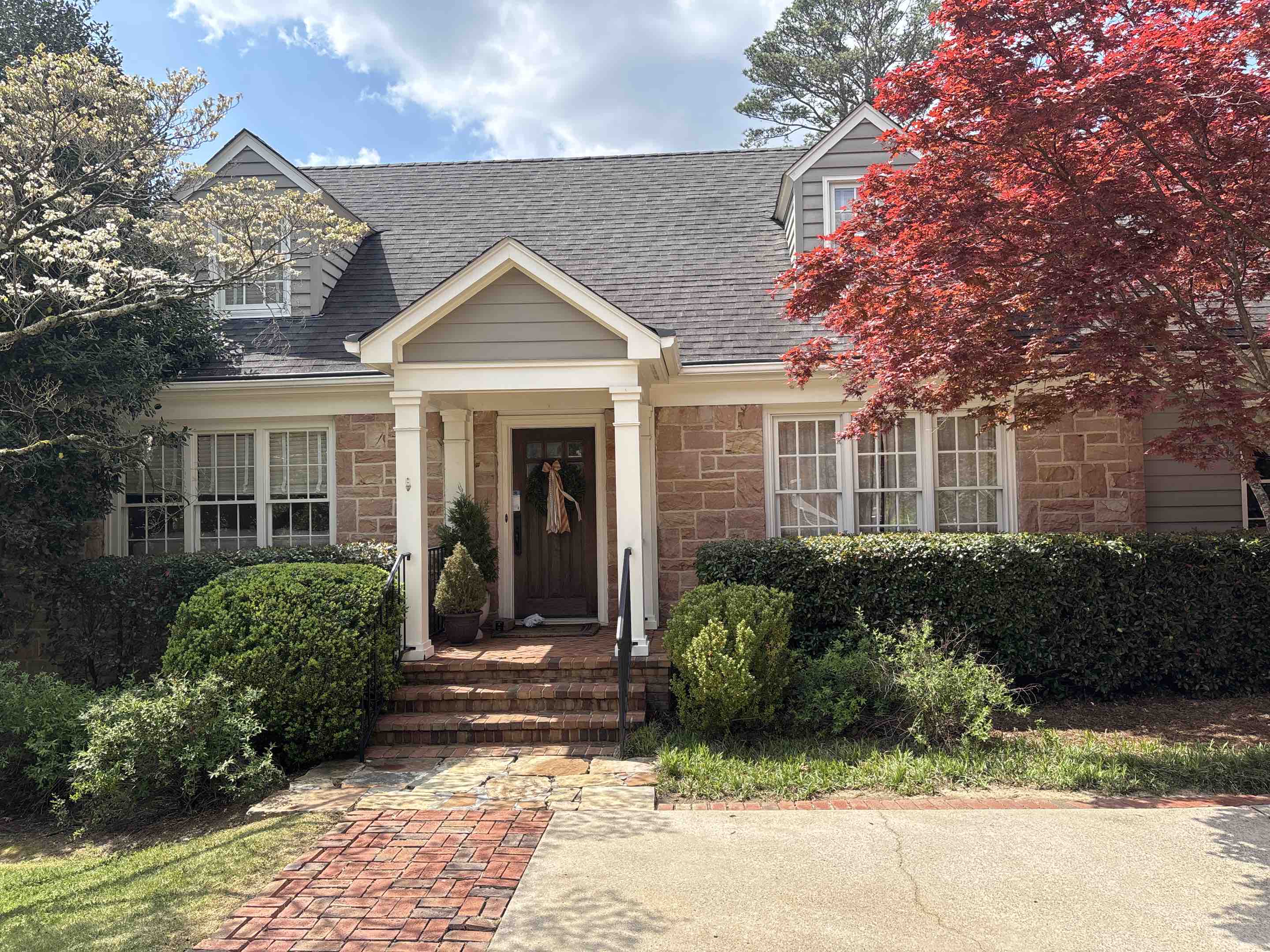 Birmingham, AL - Just did a house wash, deck wash, patio wash and cleaned the outside windows at this beautiful home in Mtn. Brook. 