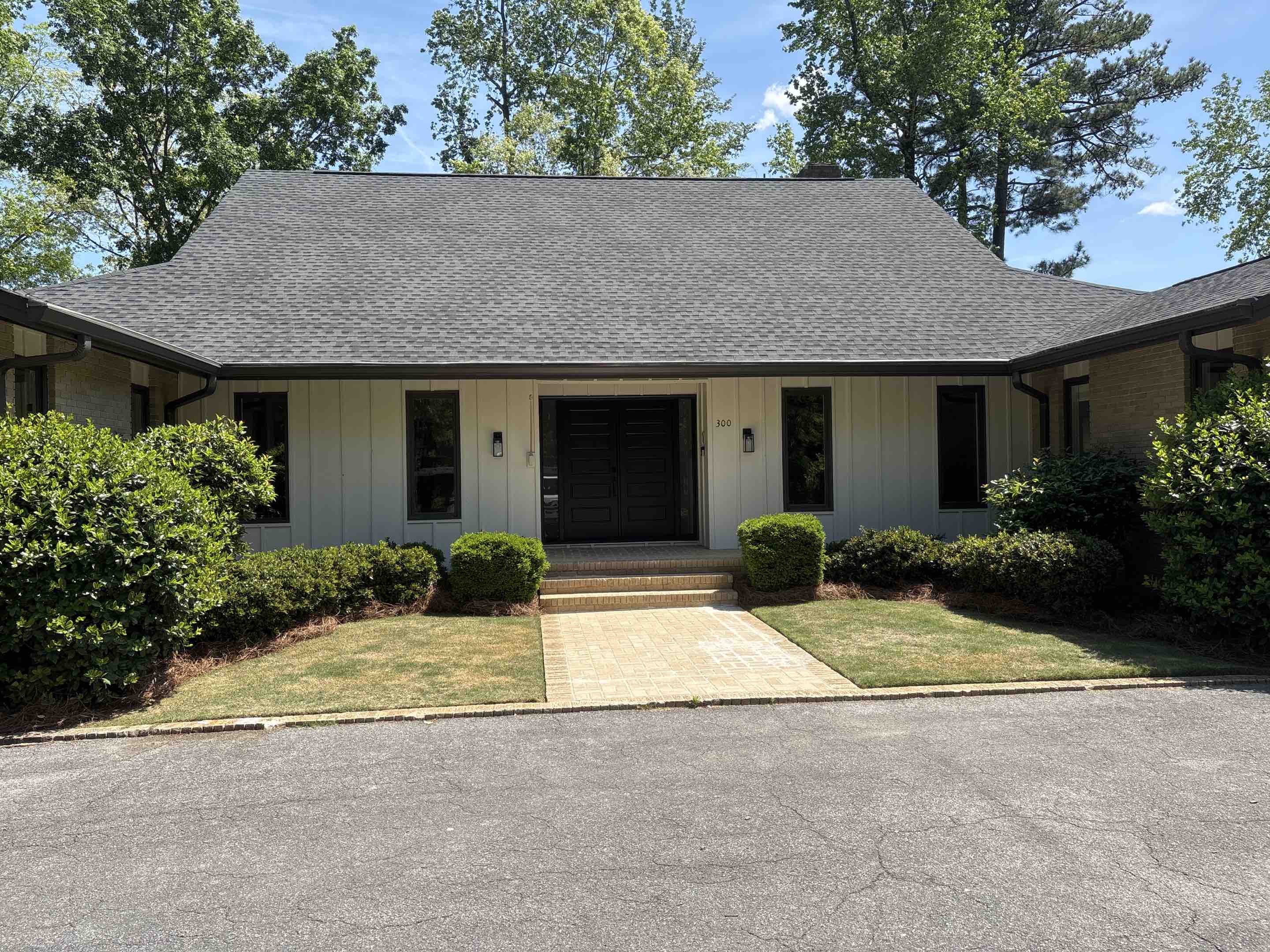 Birmingham, AL - Just cleaned the outside windows at this beautiful home in Vestavia. 