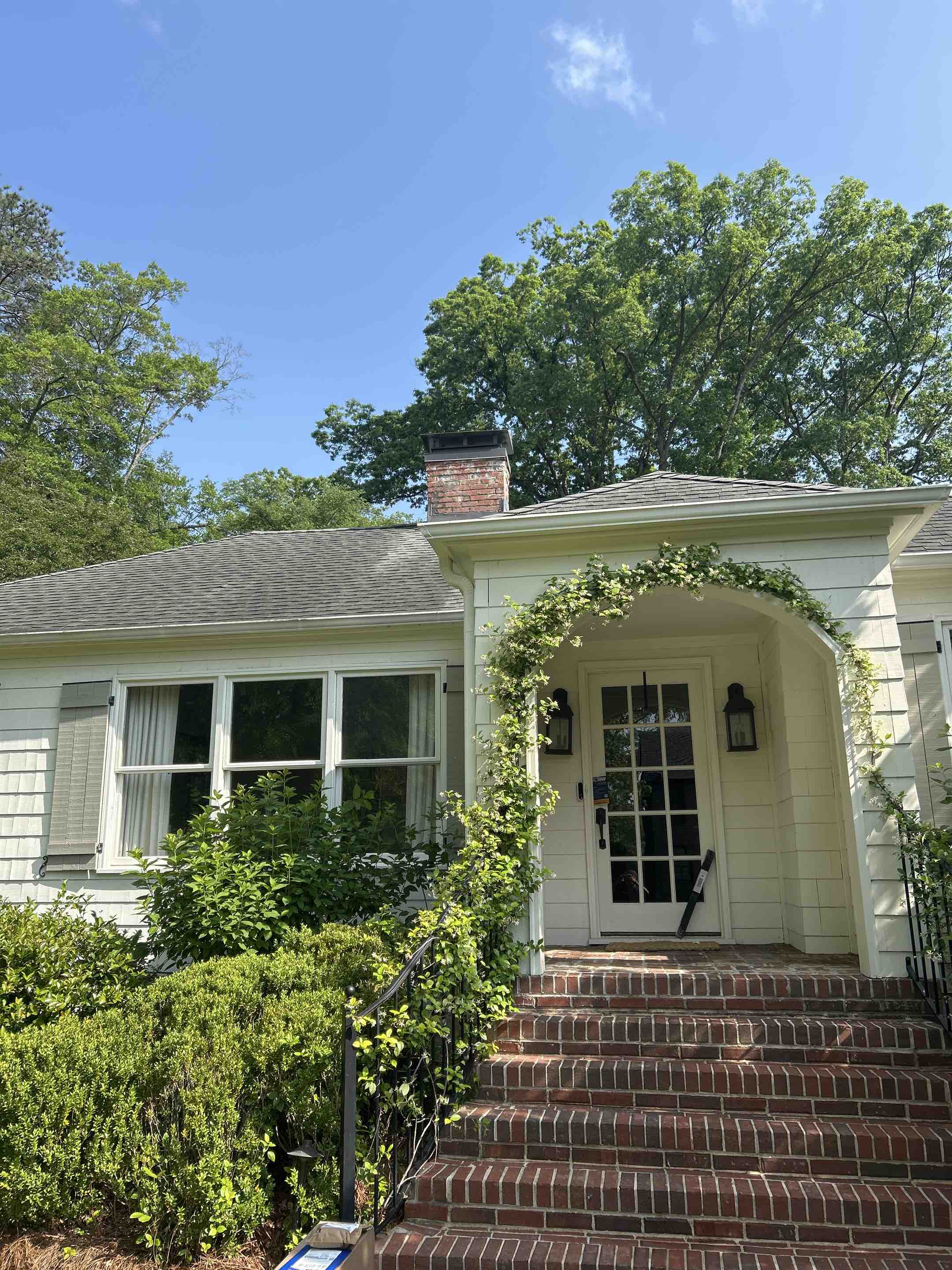 Birmingham, AL - Did a house wash, driveway pressure washing fence wash and exterior windows here as well as skylight cleaning