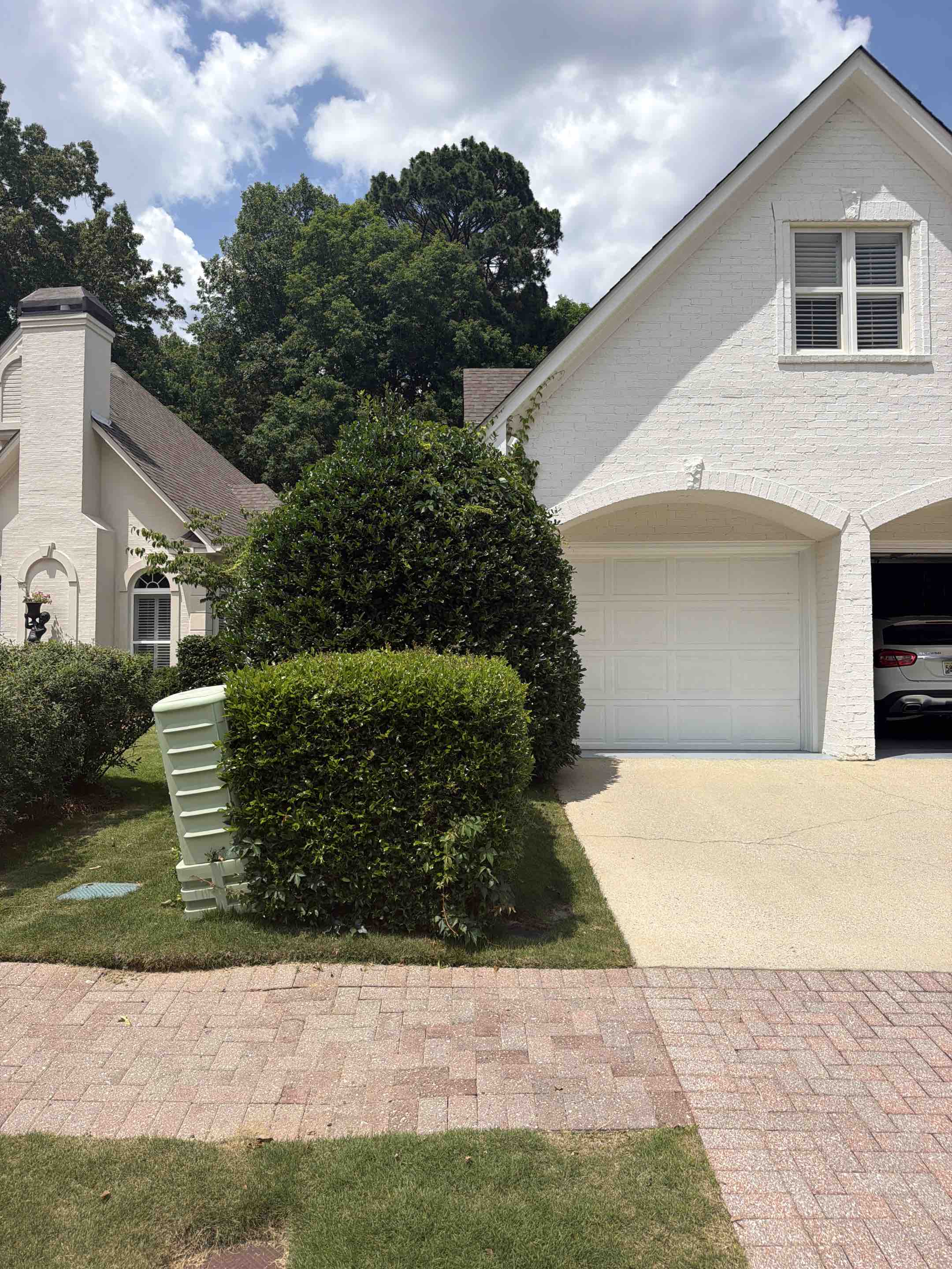 Birmingham, AL - Did a house wash to remove mildew and mold, cleaned exterior windows to give a Cristal clear look. 