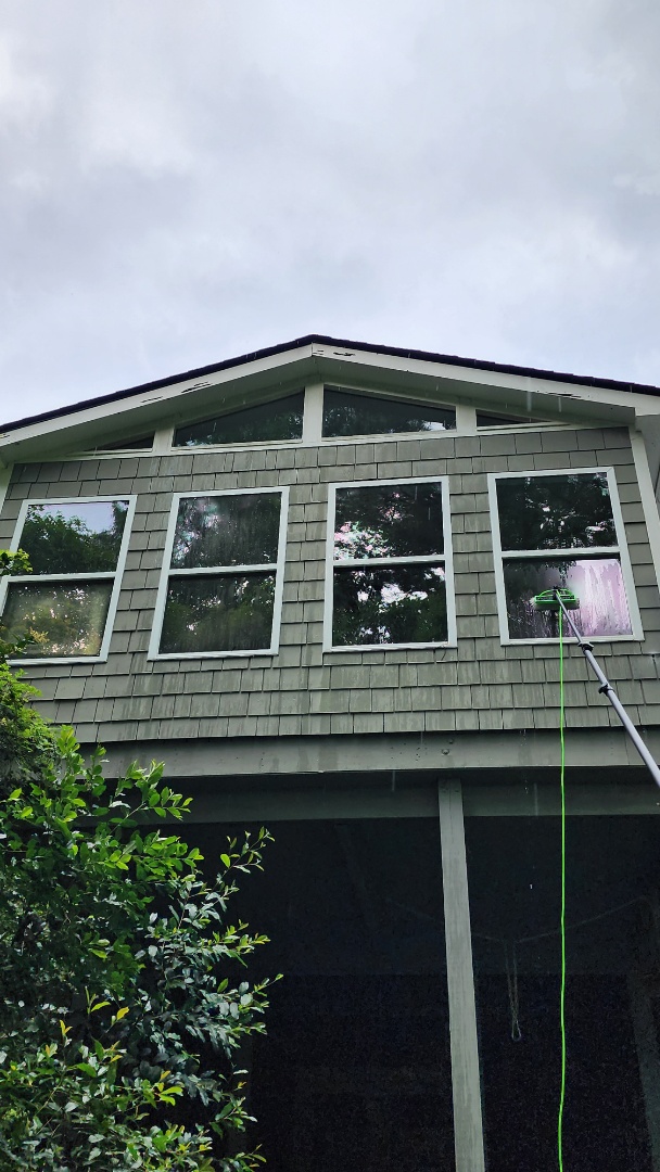 Atlanta, GA - Peachtree Hills area of Atlanta, GA - Doing a full interior/exterior window cleaning! 