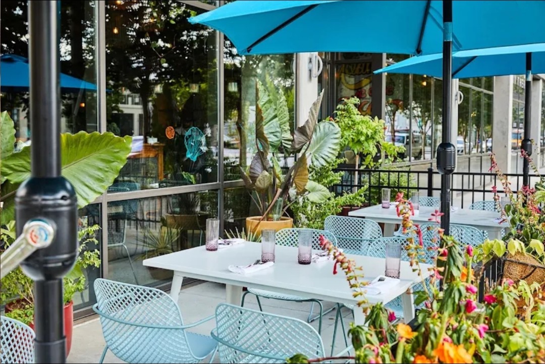 Atlanta, GA - Virginia Highlands area of Atlanta, GA - Our bi-weekly interior/exterior window cleaning of Tio Lucho's!