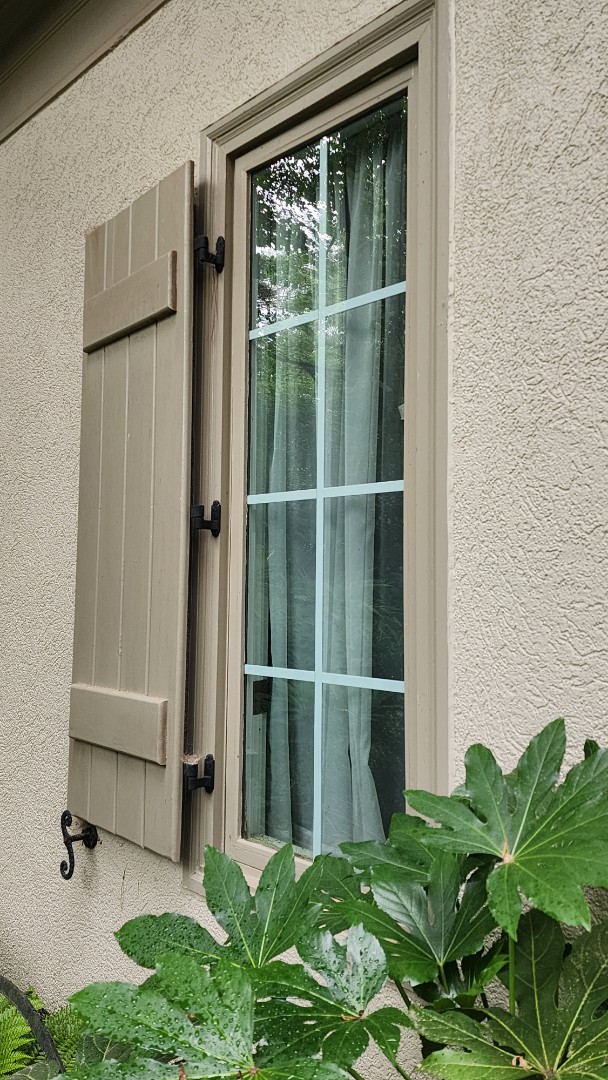 Atlanta, GA - Atlanta, GA - Full exterior cleaning. Window Hero Atlanta is bringing these windows back to life! 