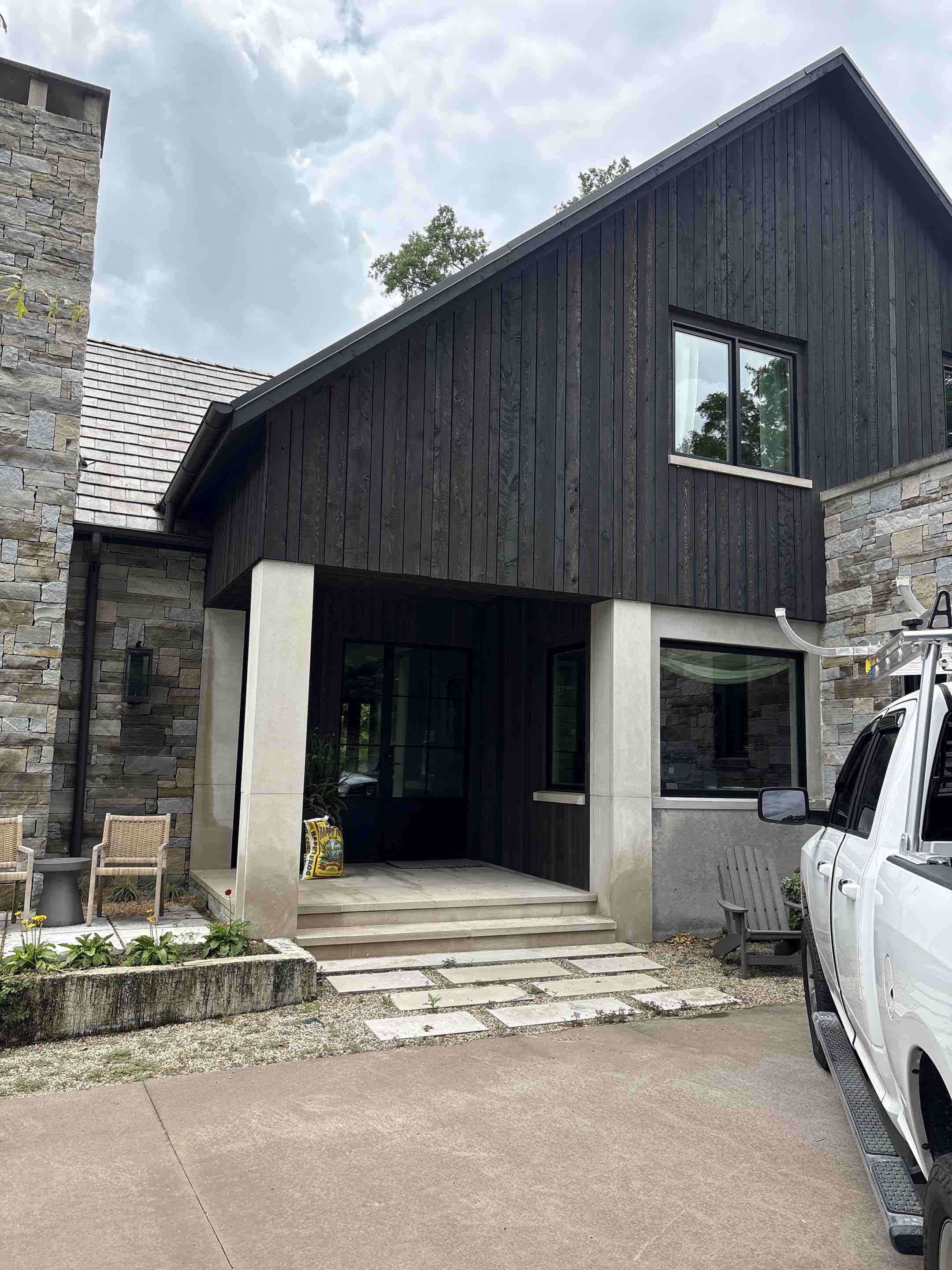 Birmingham, AL - Mountain Brooke, Alabama doing an interior and exterior window cleaning for a nice clean streak free finish.