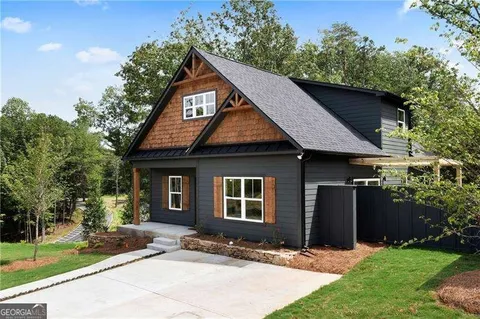 Atlanta, GA - Our team meticulously cleaned all interior and exterior windows, ensuring a streak-free shine. We also performed a thorough metal roof wash, removing dirt and grime for a fresh look.
