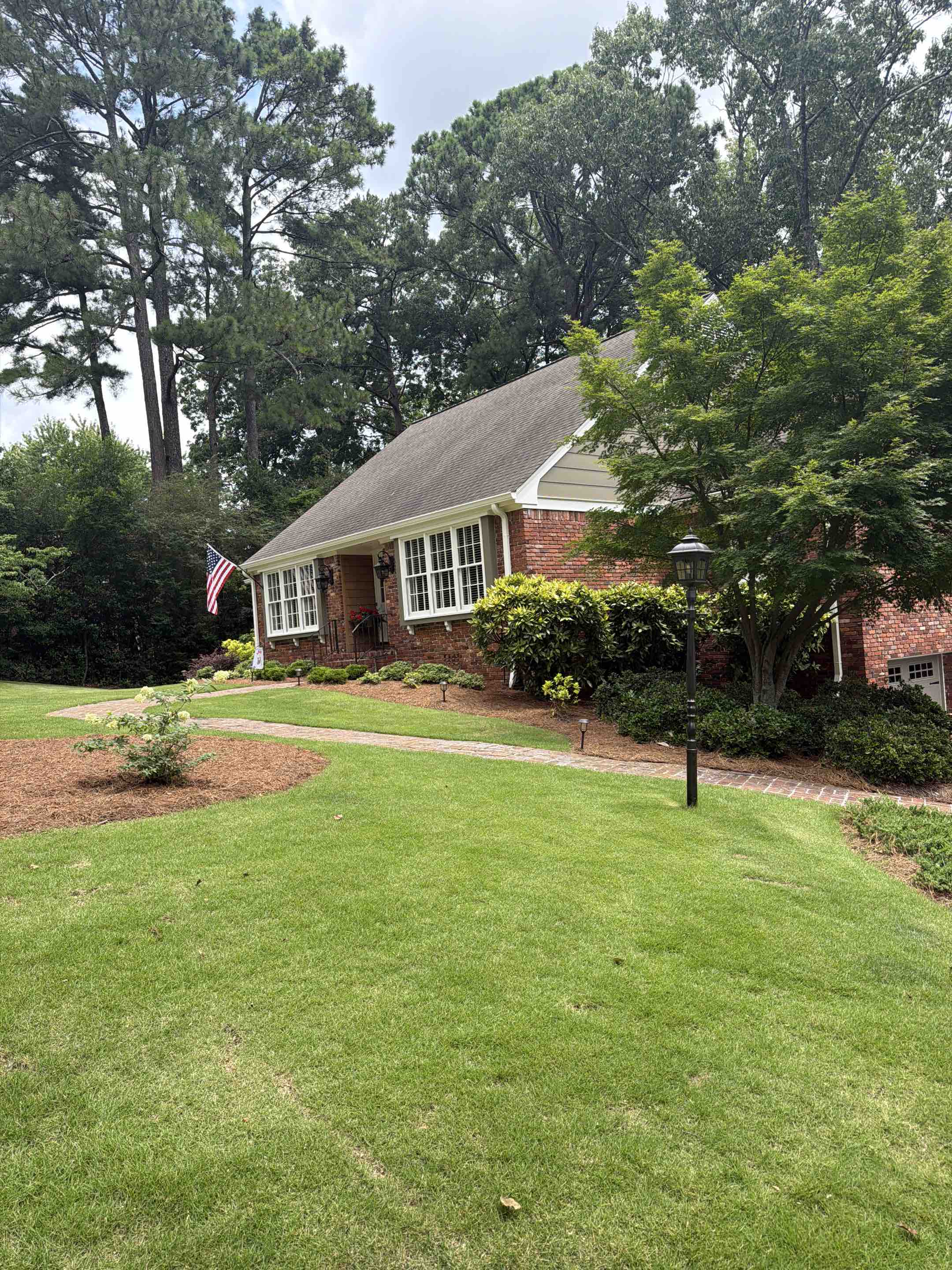 Birmingham, AL - Did exterior window clean for crystal clear look