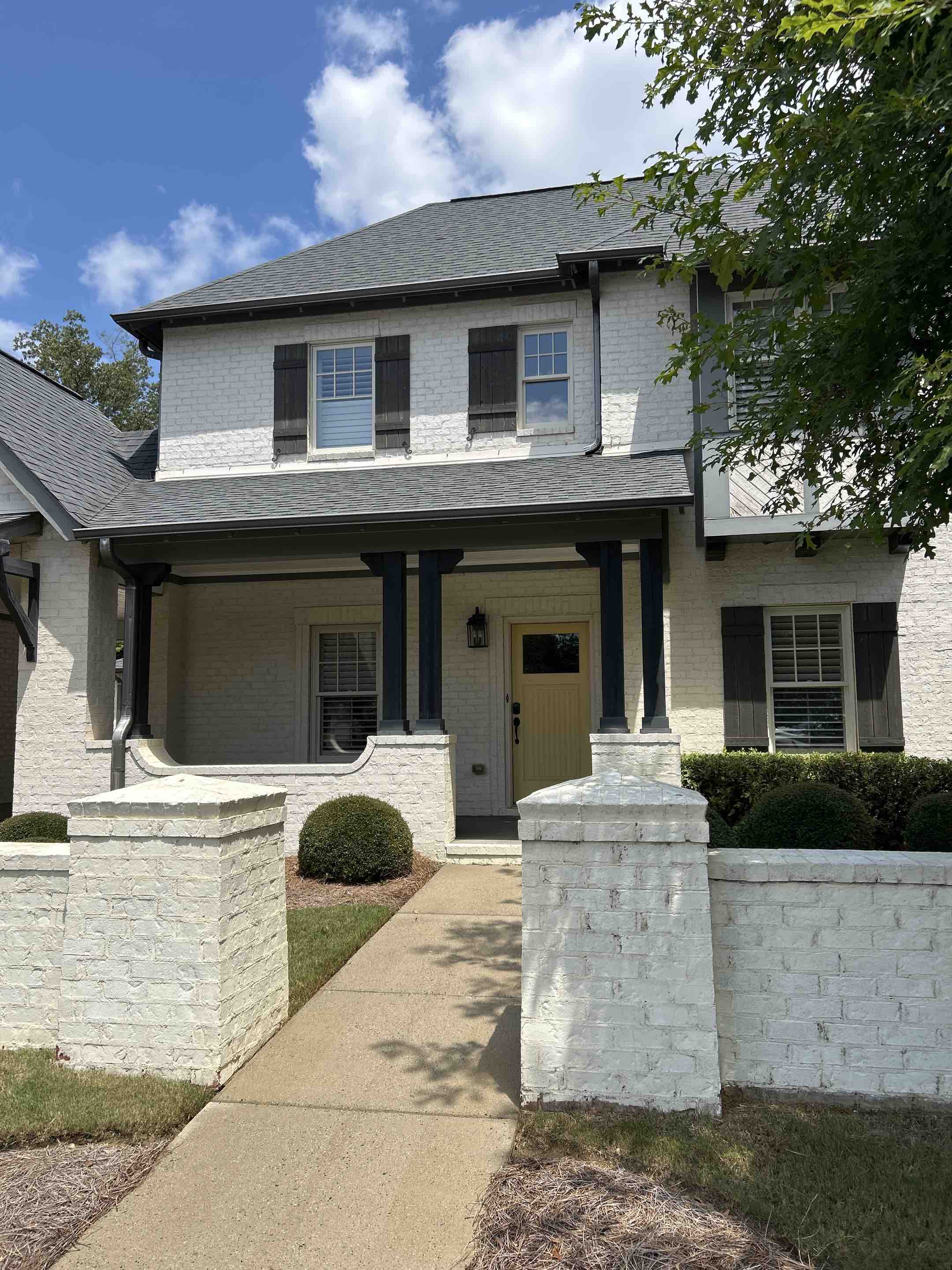 Birmingham, AL - Did a house wash here with exterior your windows and a screened in porch cleaning in the driveway and walkway pressure washing