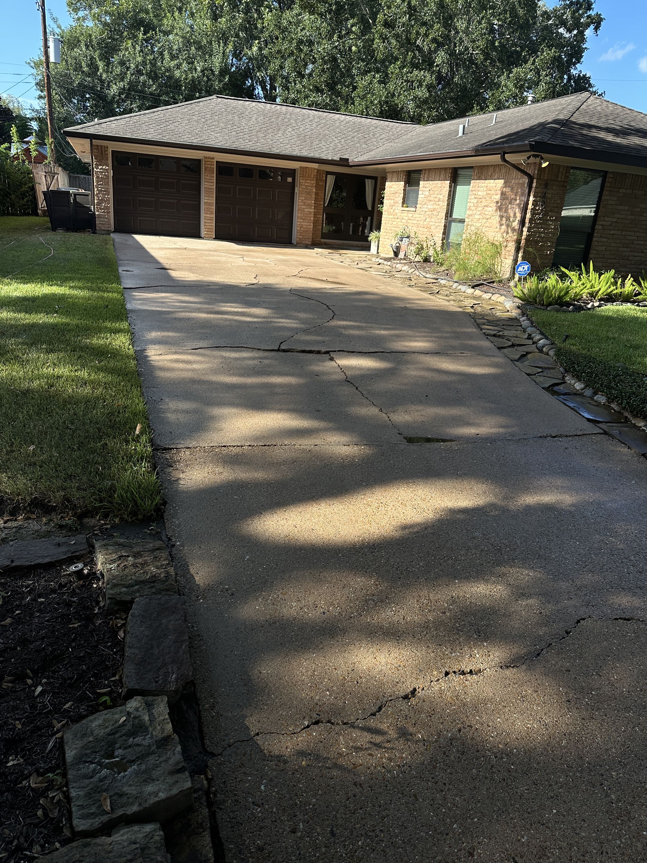Houston, TX - Pressure washing day