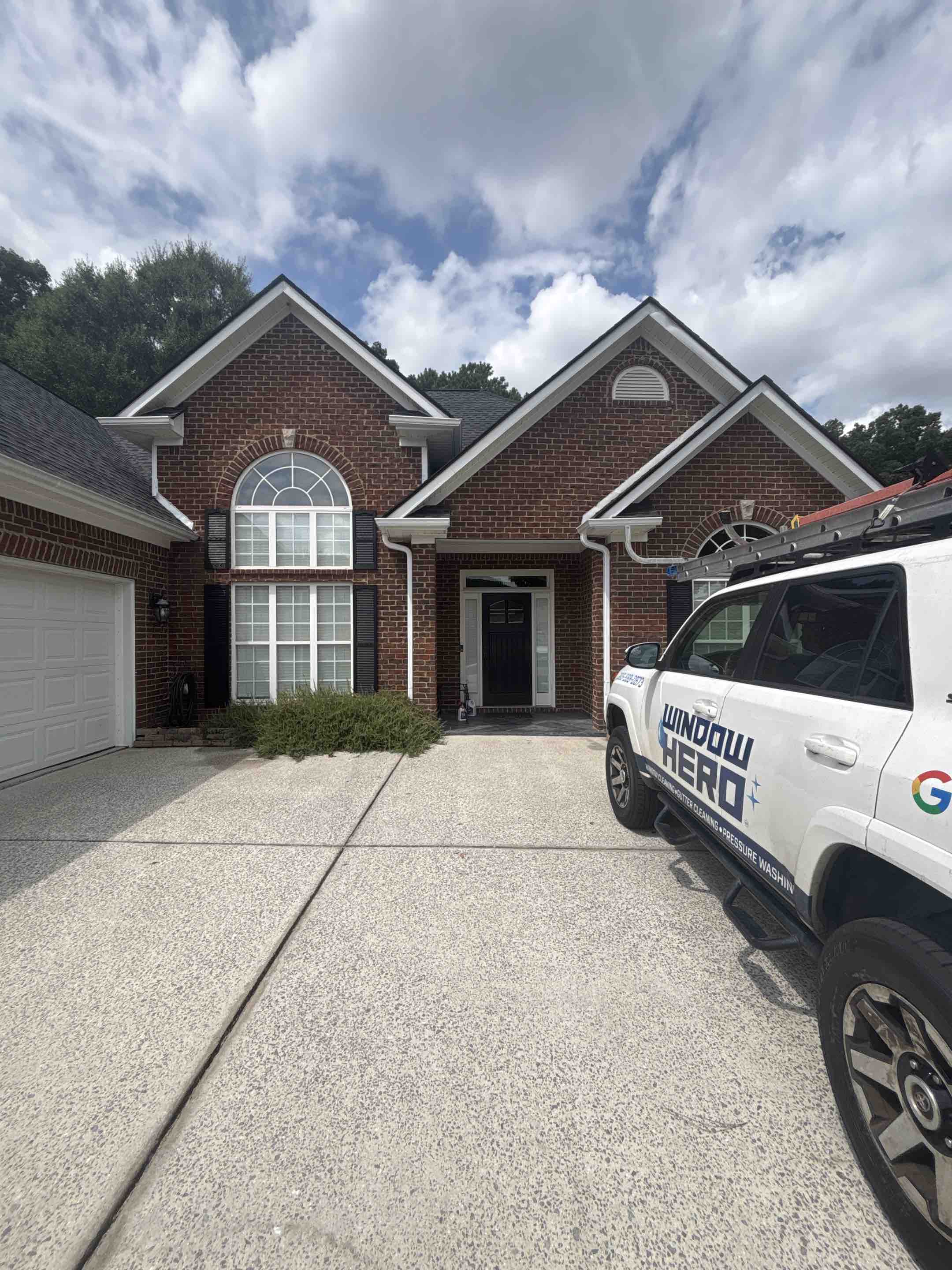 Birmingham, AL - Interior and exterior windows with frame and sill detail  