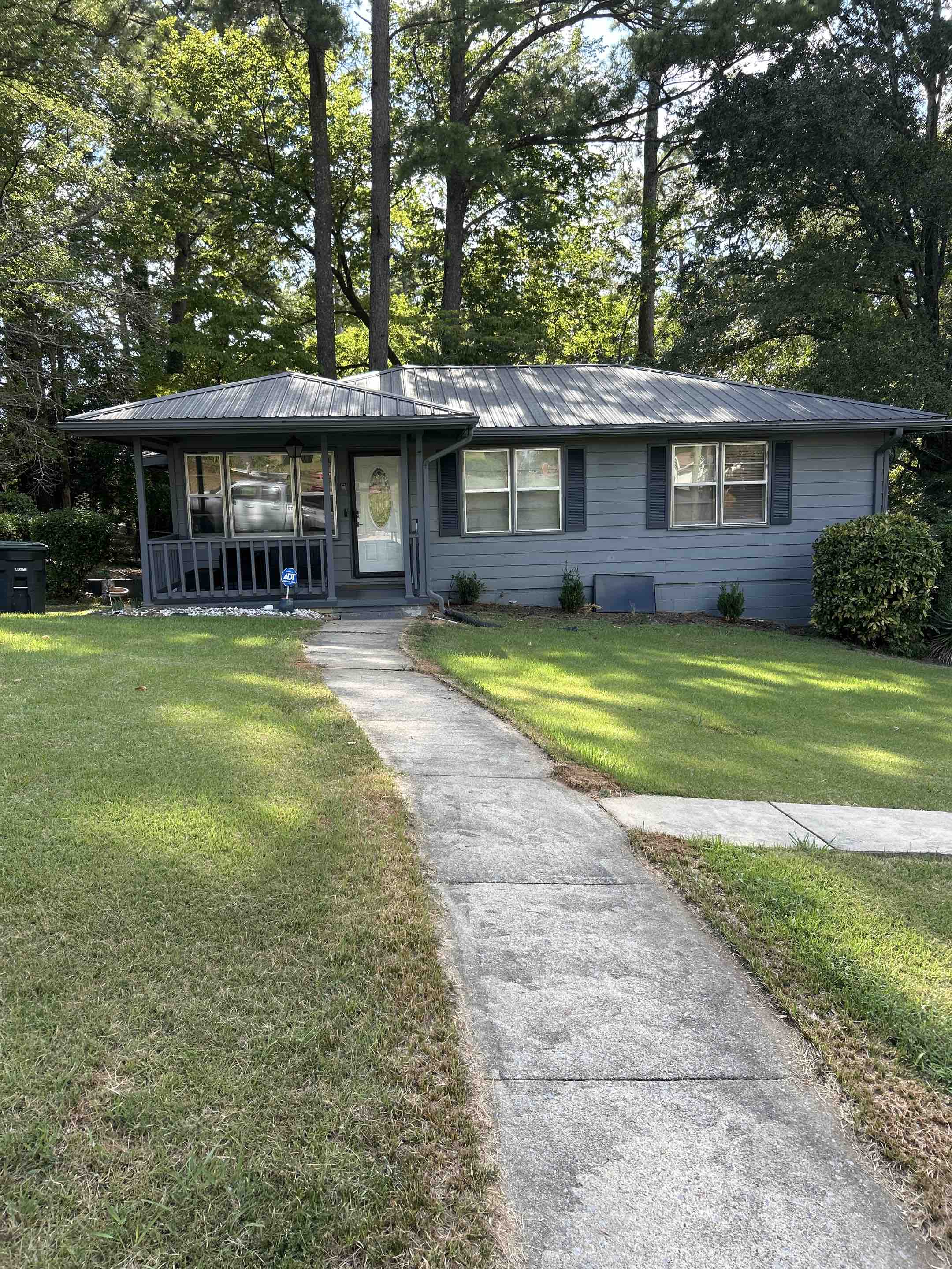 Birmingham, AL - Cleaned out the gutters here