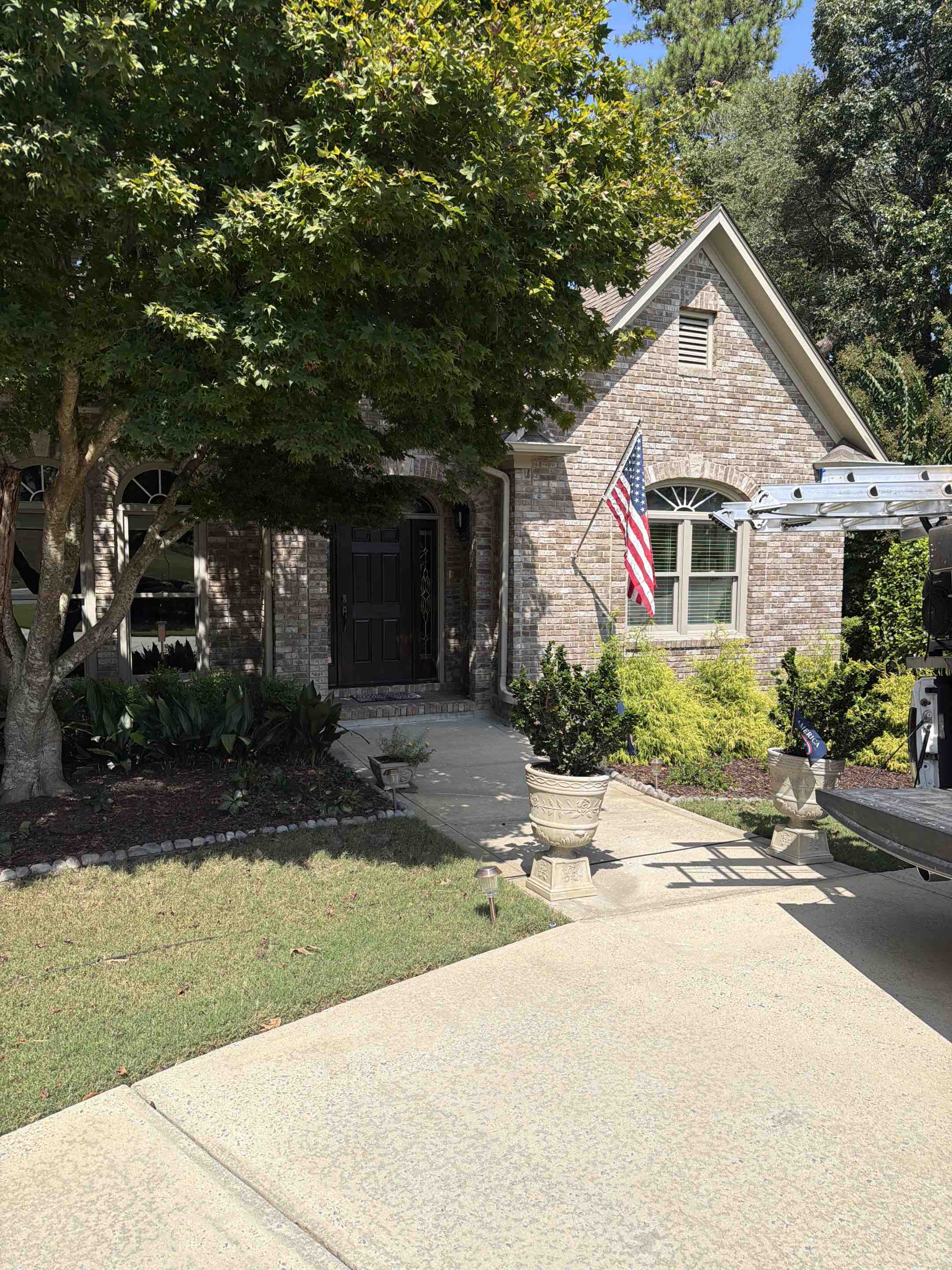Birmingham, AL - Exterior window cleaning