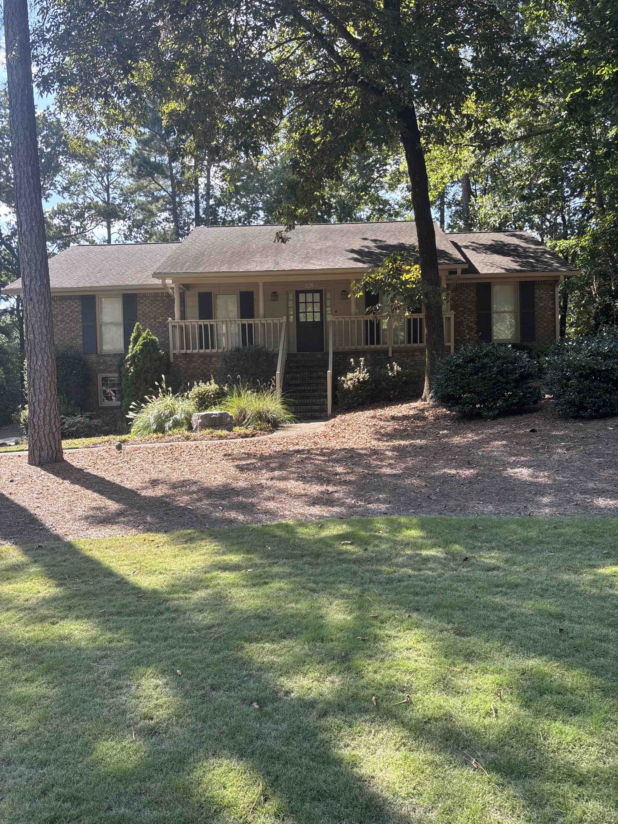 Birmingham, AL - House wash, exterior window, cleaning gutter guard brush off with screened in porch cleaning