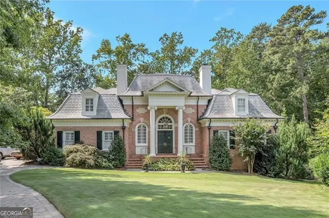 Atlanta, GA - We completed an exterior window cleaning as well as a soft wash of the exterior of the home