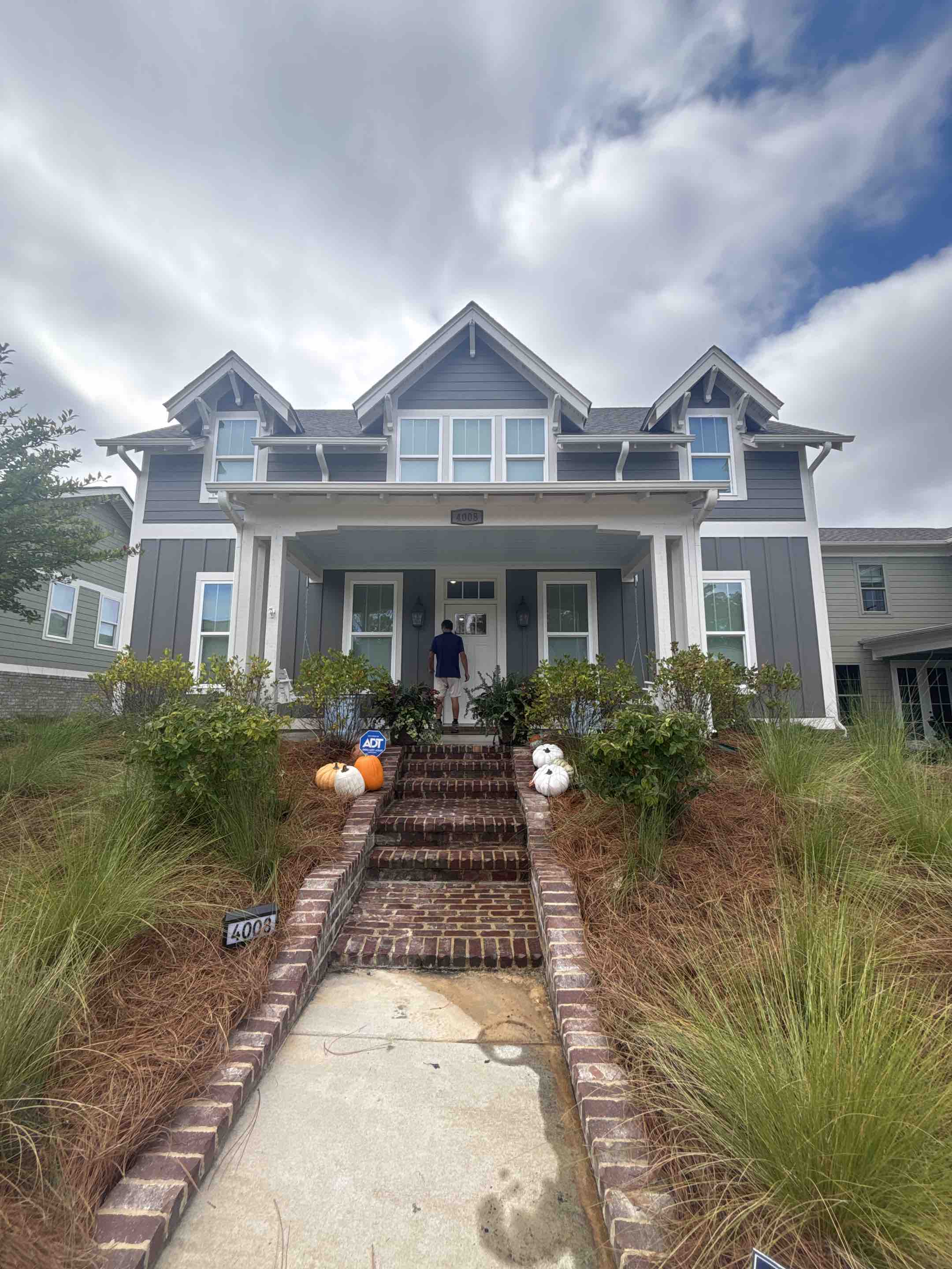 Birmingham, AL - House wash, interior and exterior windows