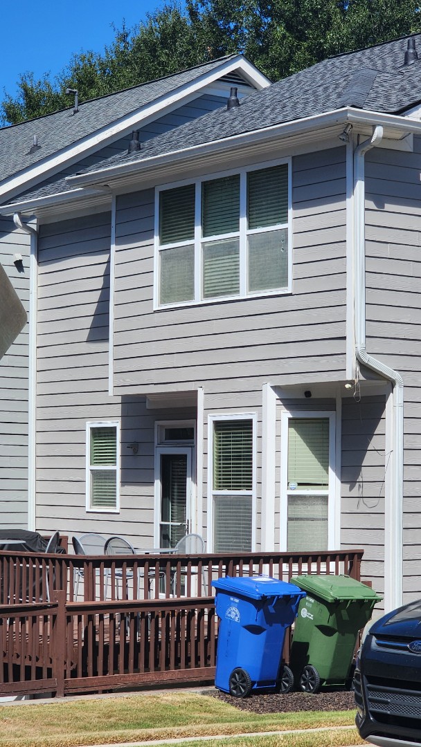 Atlanta, GA - We did an interior and exterior cleaning on all windows to make sure we got the dirt and grime off and leave a streak free finish