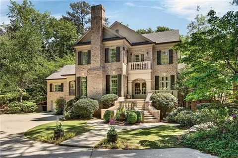 Atlanta, GA - I meticulously cleaned the gutters, removing debris and ensuring smooth water flow. The windows sparkled after a thorough wash, enhancing the overall appearance of the home.