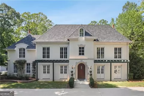 Atlanta, GA - I meticulously cleaned exterior windows, ensuring no streaks were left behind. Gutters were cleared of debris, and the driveway was pressure washed to remove tough stains, enhancing curb appeal.