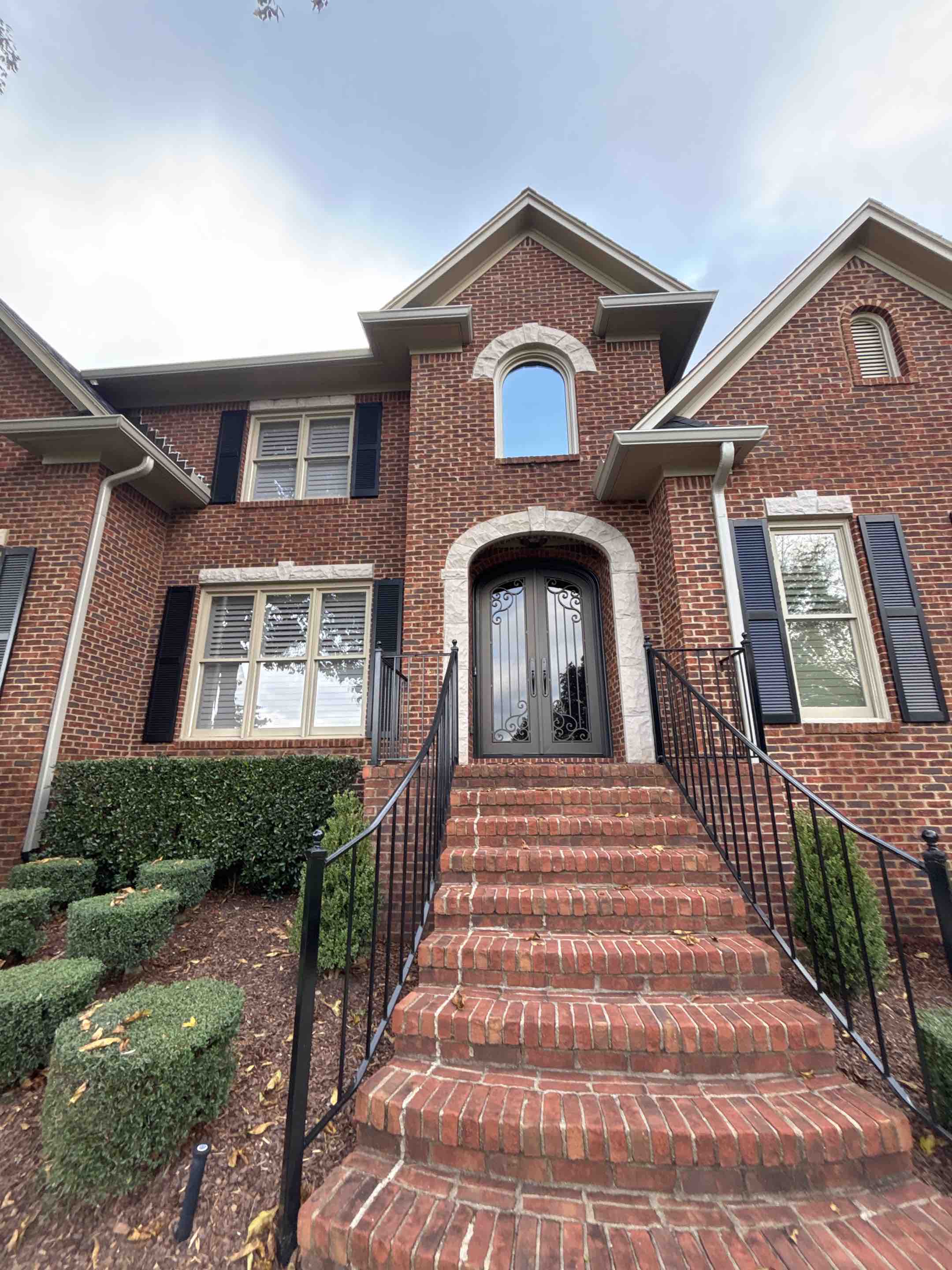 Birmingham, AL - Exterior windows 