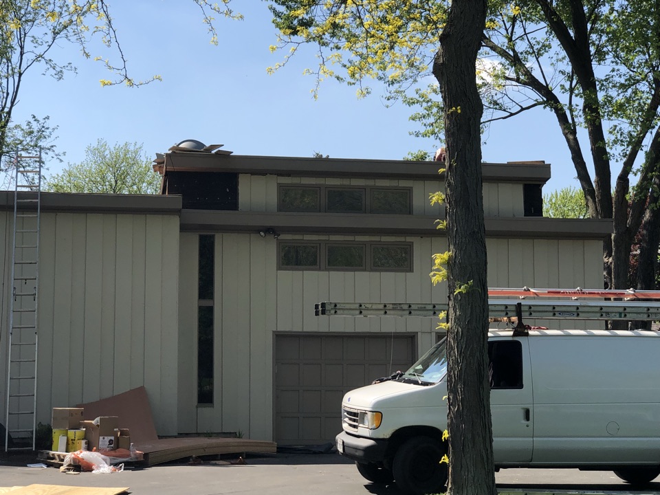 Crystal Lake, IL - Tearing off and installing a EPDM fully adhered roof system. Crystal Lake, IL - Tearing off and installing a EPDM fully adhered roof system.
