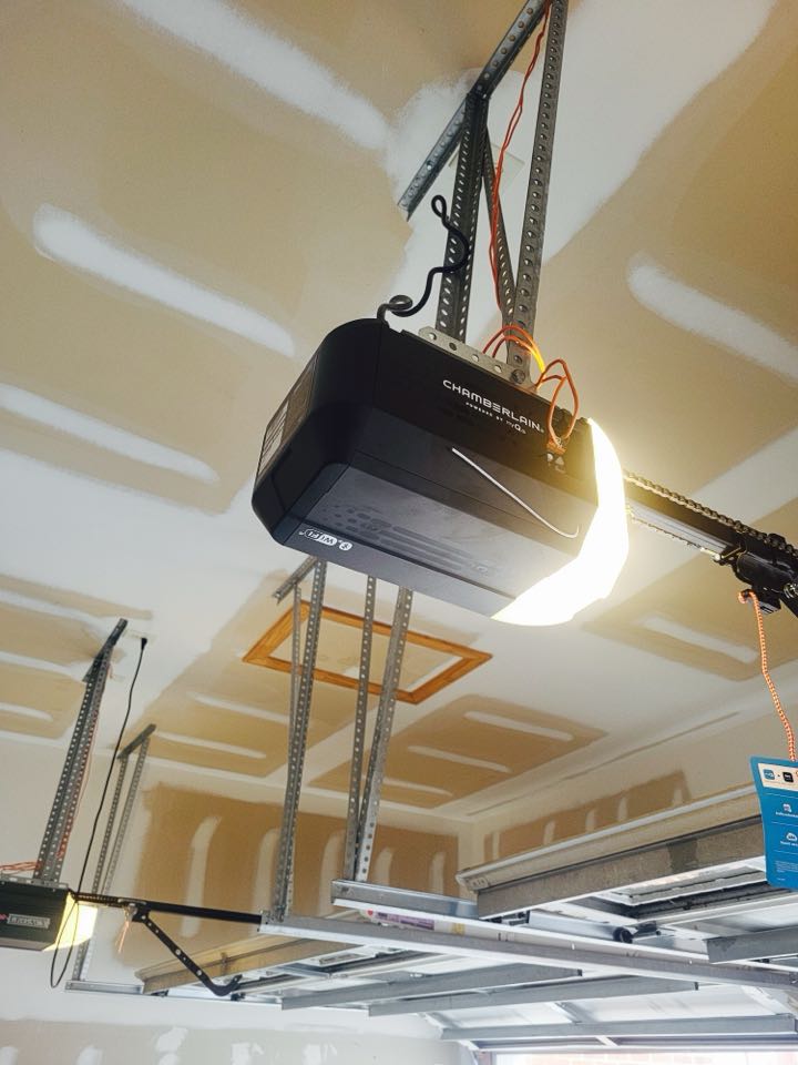 Install a Champlain chain drive operator for a customer that purchased it for himself.