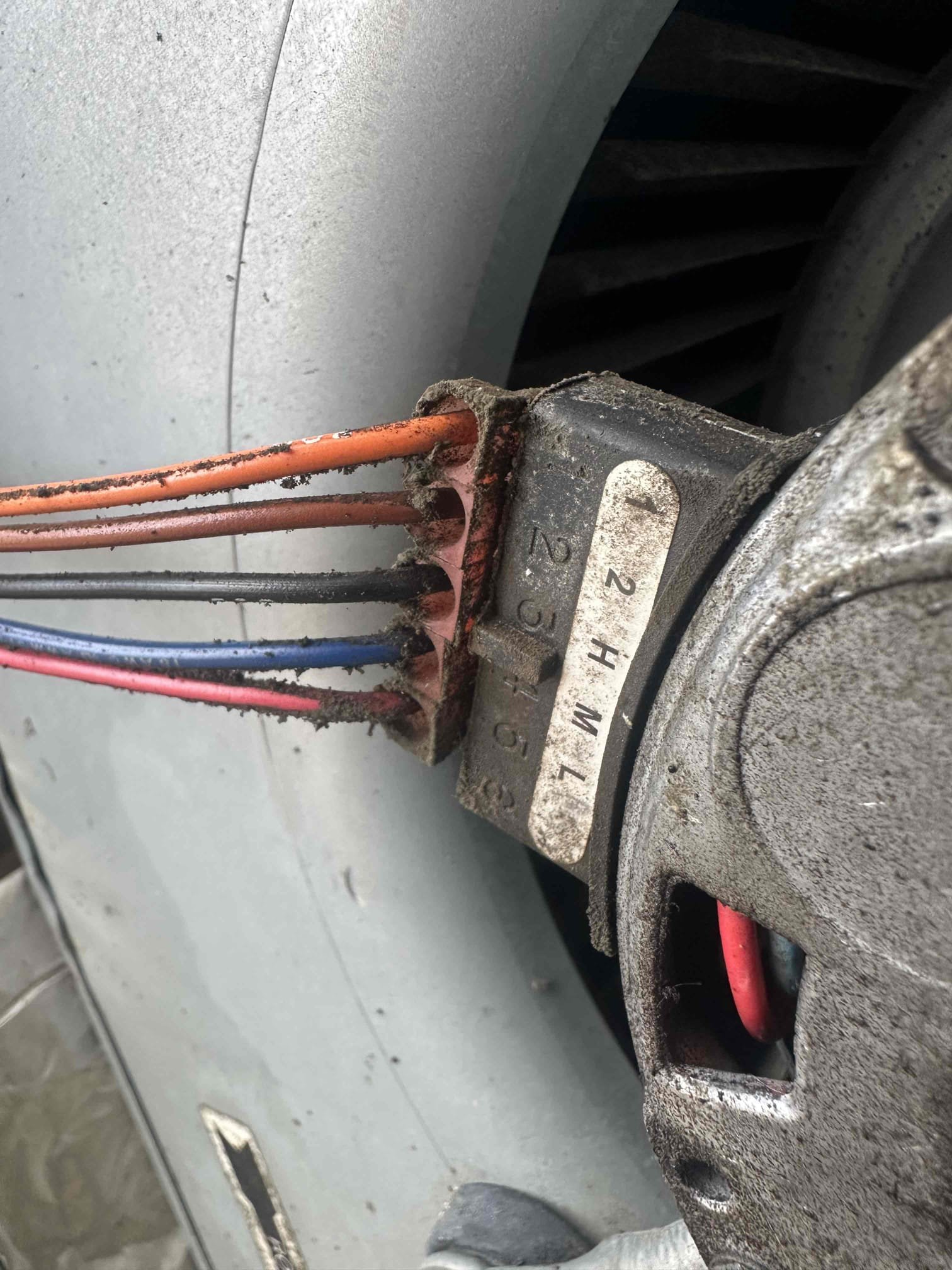 Arived on job found cracks and hot spots in chambers customer wanted to replace system turned over to Justin 