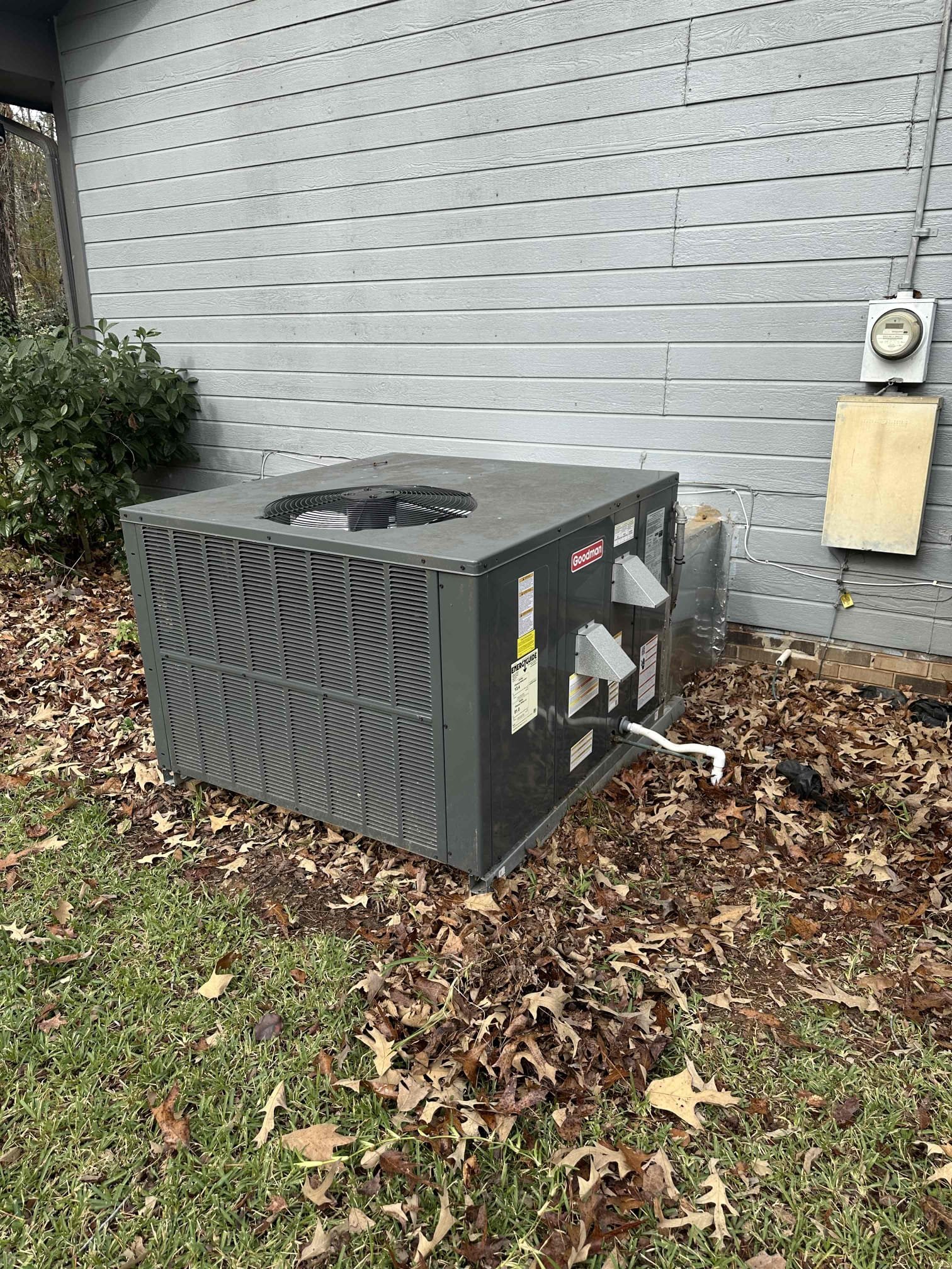 Clean pressure switch system seem to running properly no issues upon departure 