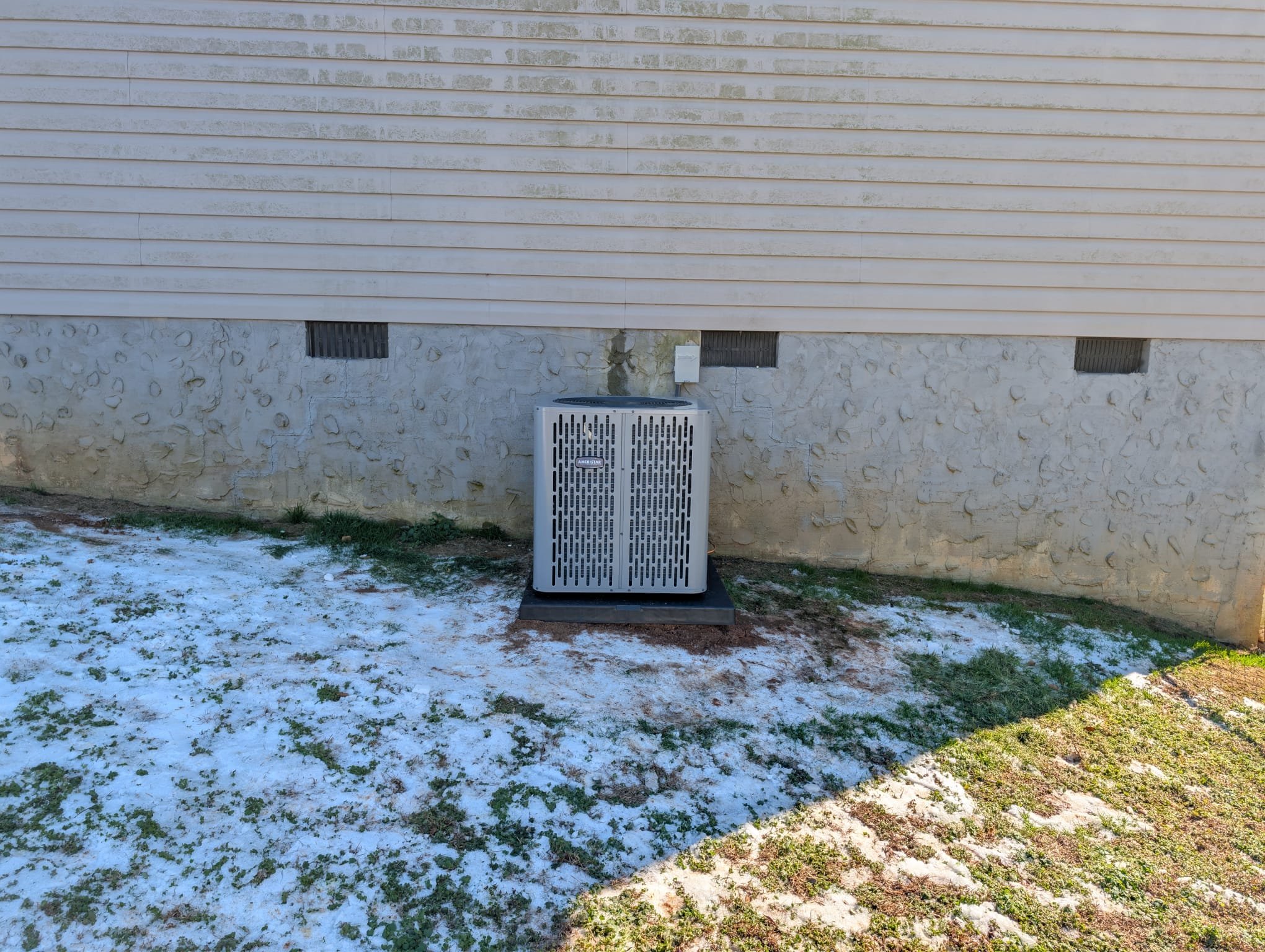 Replaced 2.5-ton heat pump air handler. Replaced both disconnects and whip. Replaced pad, thermostat, and plenums. Rehung air handler. Pressure tested line set and pulled below 500 microns.
Need to return with a wifi thermostat. Verified operation in heating mode. System is operational at time of departure.