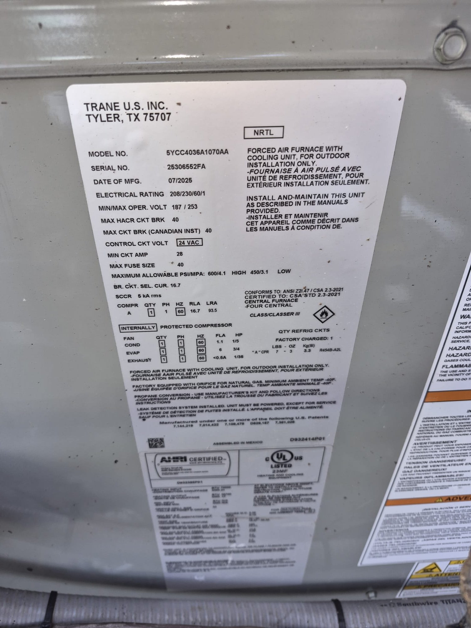 Arrived today 4:00pm try to do my best to finish but it is 80% of tge job completed, spoke with homeowner she is fine for us to come back monday. 