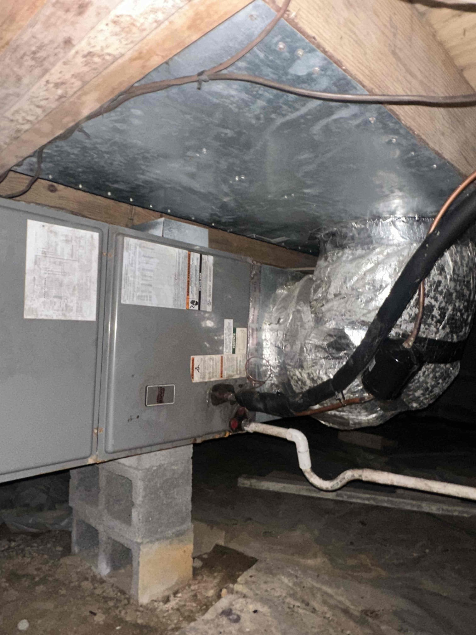 Arrived on job customer explained they had company out to check system found leak in coil we got positive hit on leak detection customer wanted to replace system will be done tomorrow 


20 x 23 with trim 

24 x 27 with out trim

Will be a tight fit 

Roof is close to scuttle hole 