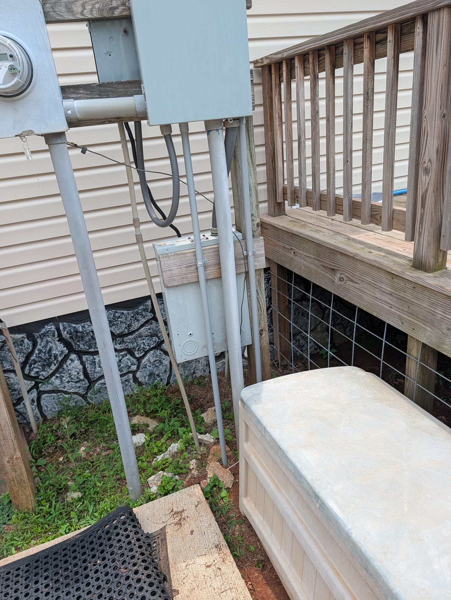 Mini Split installation with one head for the metal building (Odu hung on metal brackets) (power circuit ran from local panel)