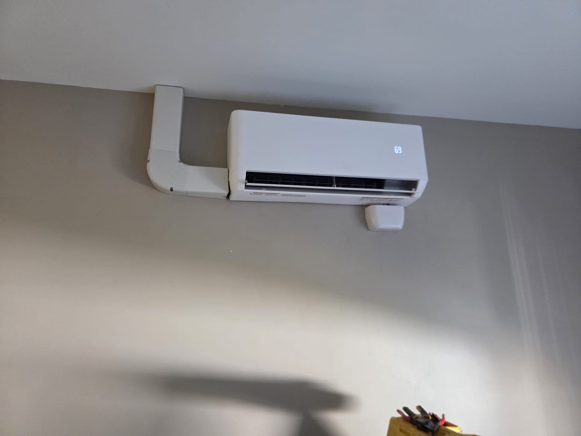 Condensate pump failed , Replaced condensate pump.