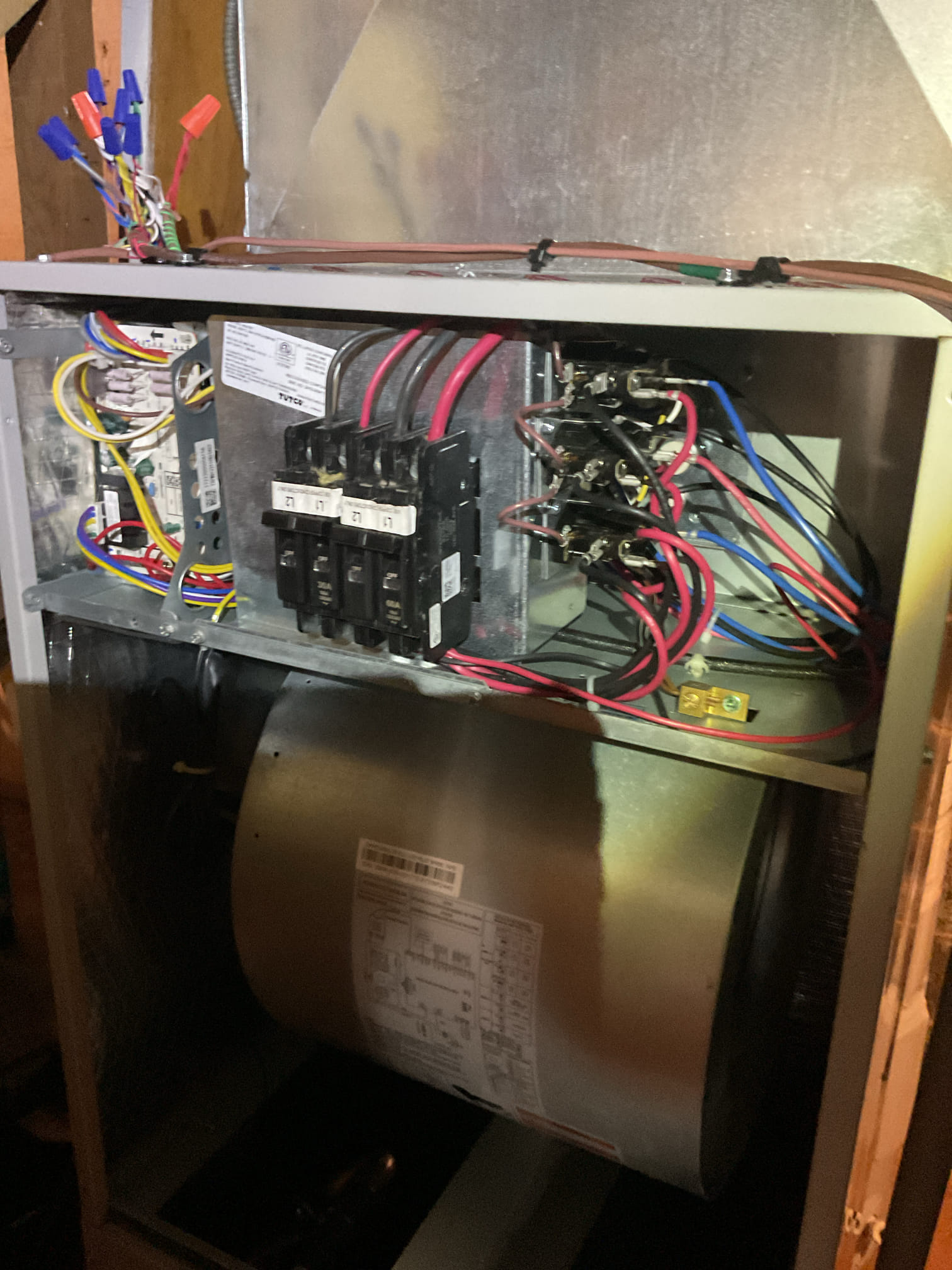 10/10/25 Dan
I Arrived to the customers home for a heat pump check up on a 1 yr old system . I checked all electrical connections and voltages . I checked the air filter and replaced, filter size is 18x20x1 . Inspected the indoor coil and tested electric heat package. Took temp splits for the electric heat and blower motor amperage draws. I looked at the outdoor heat pump and tested for an outdoor btu output. Inspected the outdoor components and unit pressures. Everything is working fine at this time of service.
10/10/25 Dan
I Arrived to the customers home for a heat pump check up on a 1 yr old system . I checked all electrical connections and voltages . I checked the air filter and replaced, filter size is 18x20x1 . Inspected the indoor coil and tested electric heat package. Took temp splits for the electric heat and blower motor amperage draws. I looked at the outdoor heat pump and tested for an outdoor btu output. Inspected the outdoor components and unit pressures. Everything is working fine at this time of service.