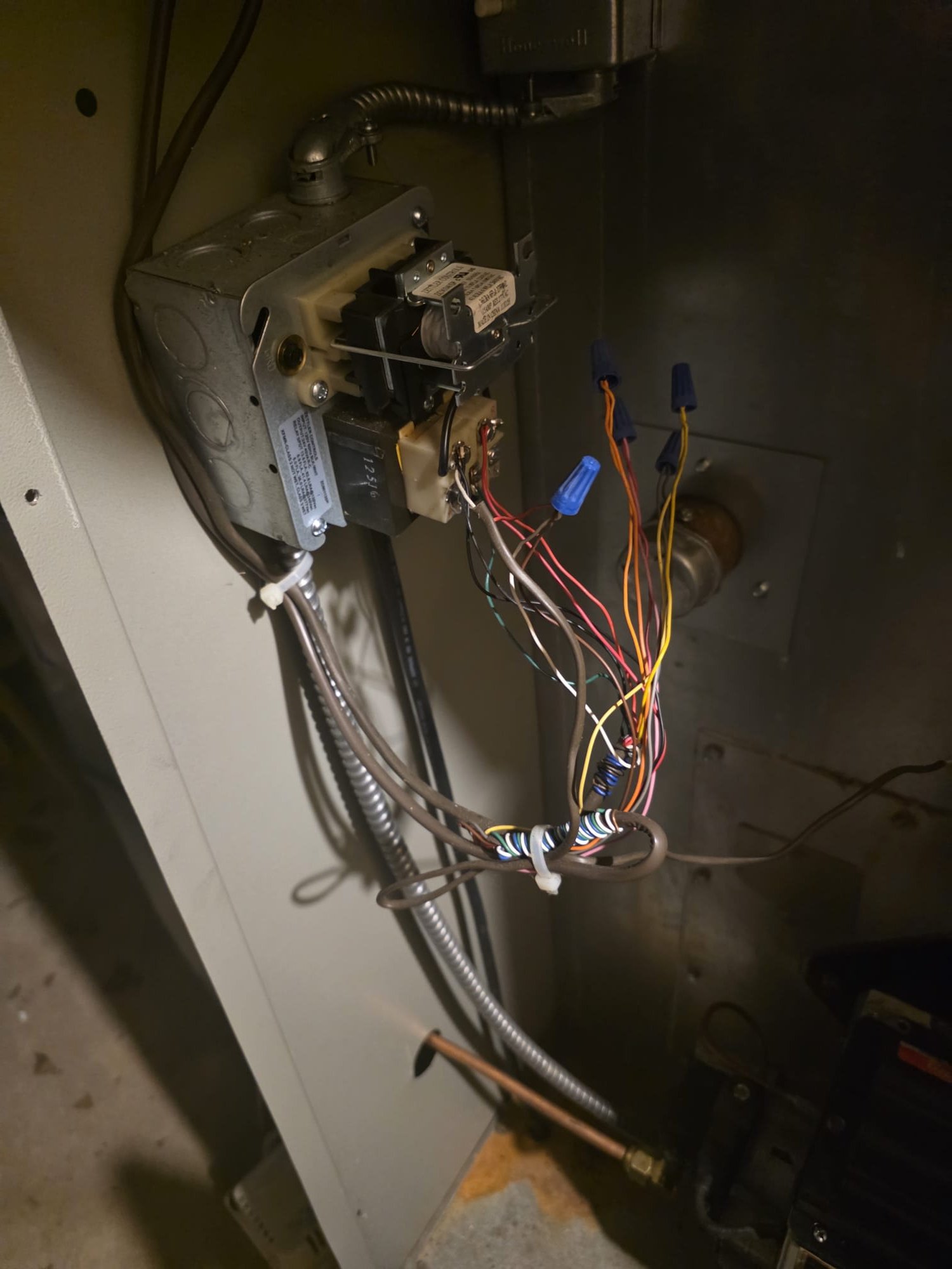 Reviewed home.  Home is unoccupied and looking to replace syayem for retail.  Would like to remove oil furnace and install all electric heat pump with electric backup.  Load calculations are required. Reviewed home.  Home is unoccupied and looking to replace syayem for retail.  Would like to remove oil furnace and install all electric heat pump with electric backup.  Load calculations are required.