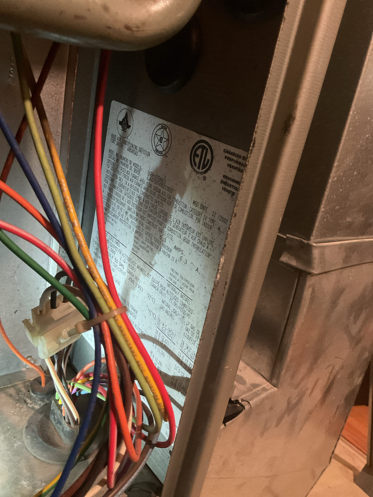 10/27/25 Dan and Liz 

Arrived for no heat . Found with a call for heat the a/c would run. Found setting in the thermostat was set for heat pump , needed to be set for gas furnace. I asked Tom and he had to reboot his thermostat for his new WiFi connections, which went back to default settings. Back up a run ahead this time of service collected for diagnostics did not want to sign up for contract at this time of service. 