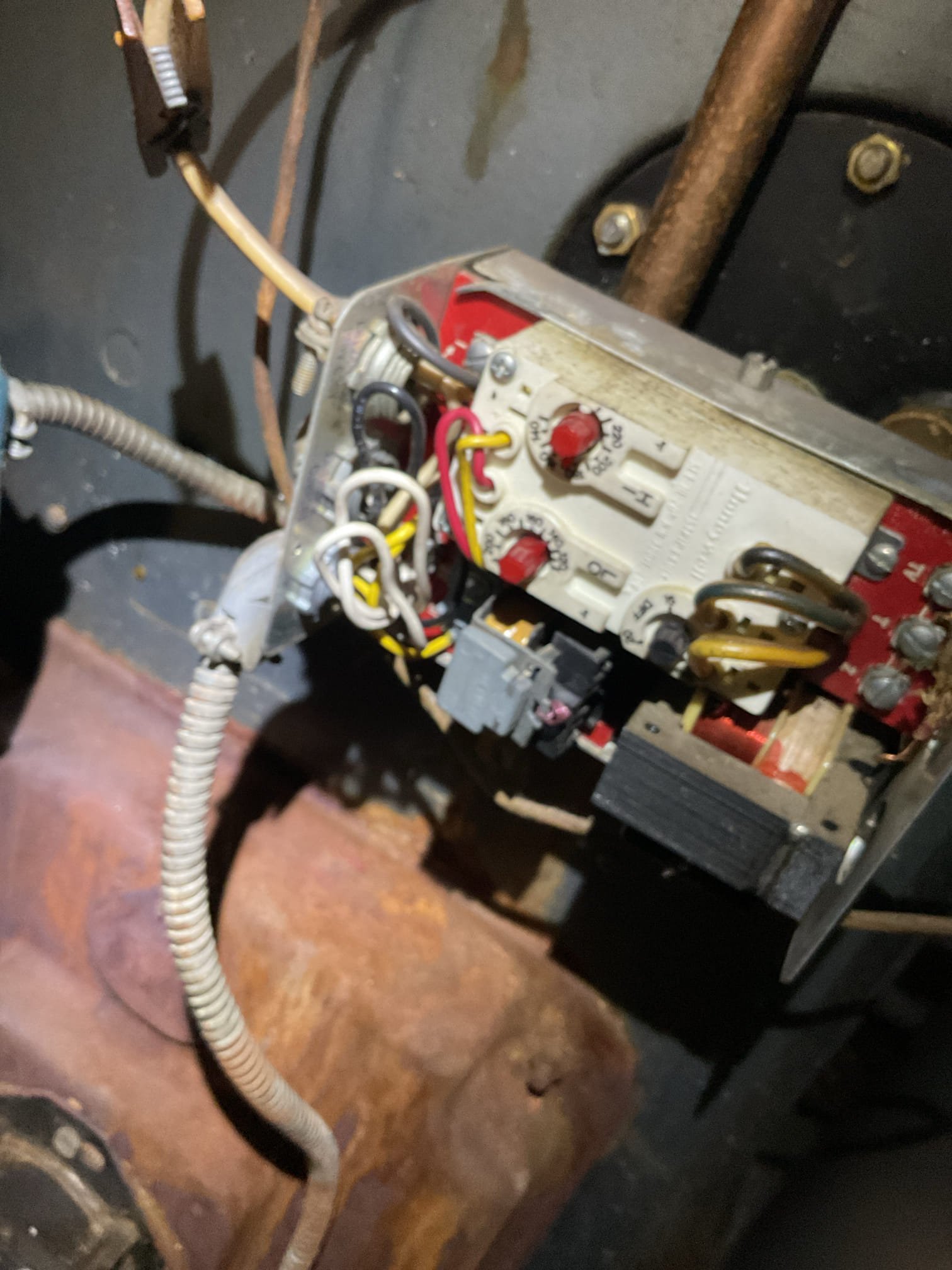 Customer called in for thermostat issue they tried to change thermostat but it wouldn’t work. Customer was trying to install new smarty thermostat without common. Ac air handler issue in attic with oil boiler in basement. Provided estimate to replace thermostat with compatible one. Customer approved repairs. Install new thermostat, and test boiler ok. I also ac unit ok. Cycle both systems ok. I noticed boiler is very old. Would recommend getting an estimate to replace boiler. 