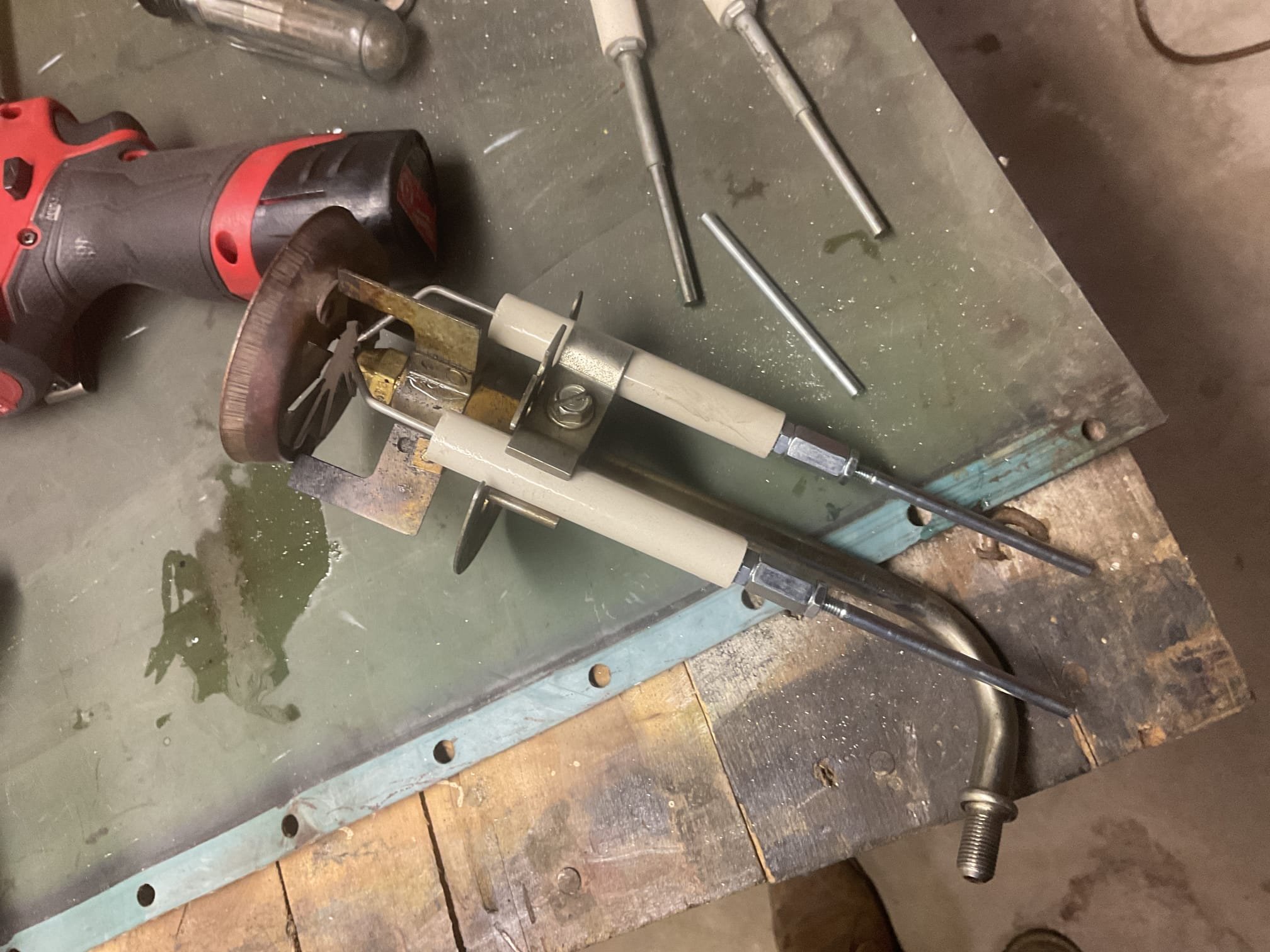 11/5/25. Replaced electrode assembly and 120v switch cycled furnace several times. Oil furnace is working properly at time of service. 